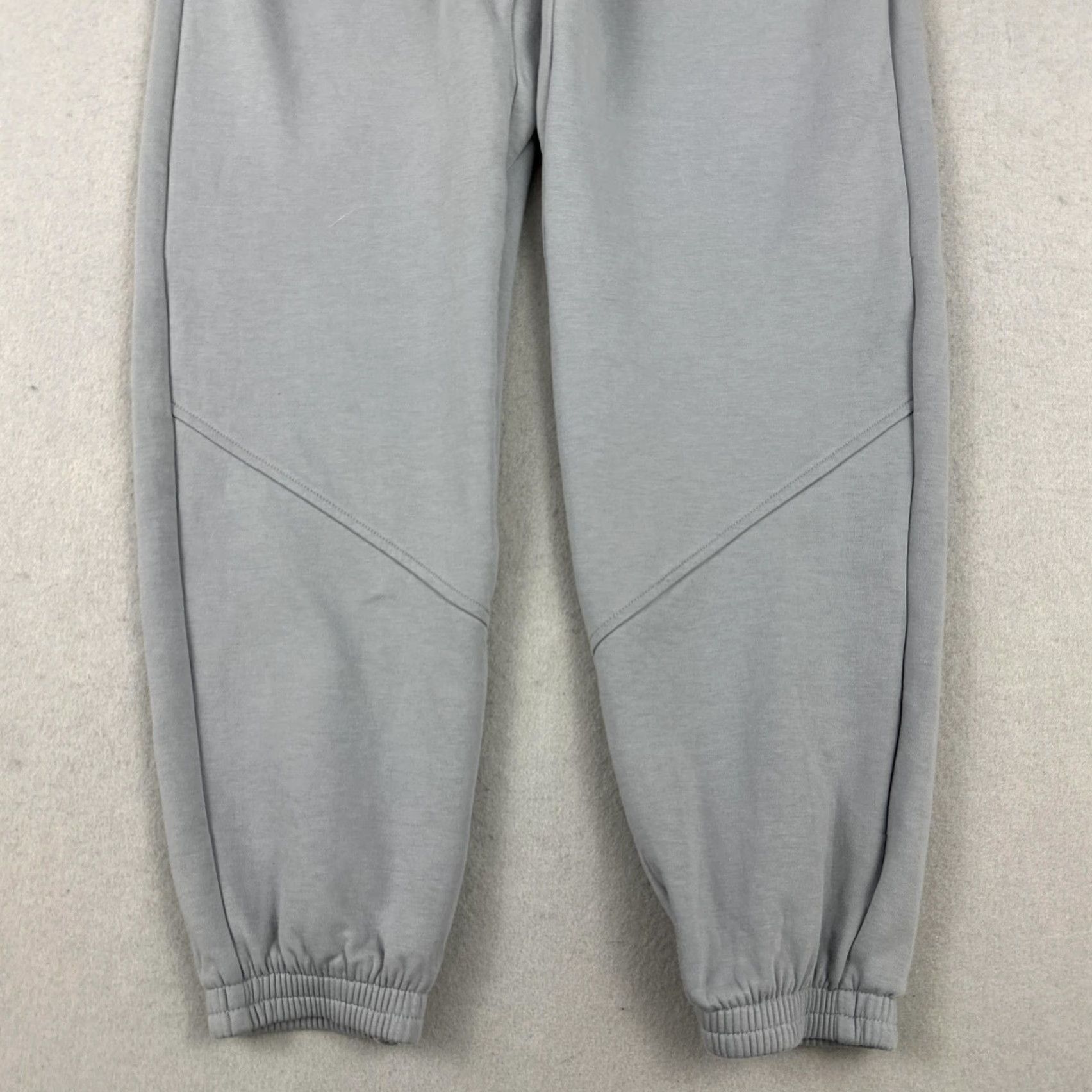Under Armour Under Armour Pants Men Medium Gray Sweat Joggers Elastic Cuffs Stretch Athletic Size US 31 - 3 Thumbnail