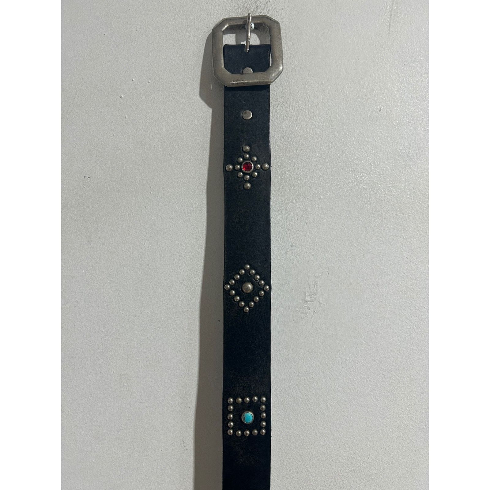 Cherry LA CHERRY LA LEATHER STUDDED SANTA FE BELT SIZE 36 PREOWNED Size 36 - 2 Thumbnail
