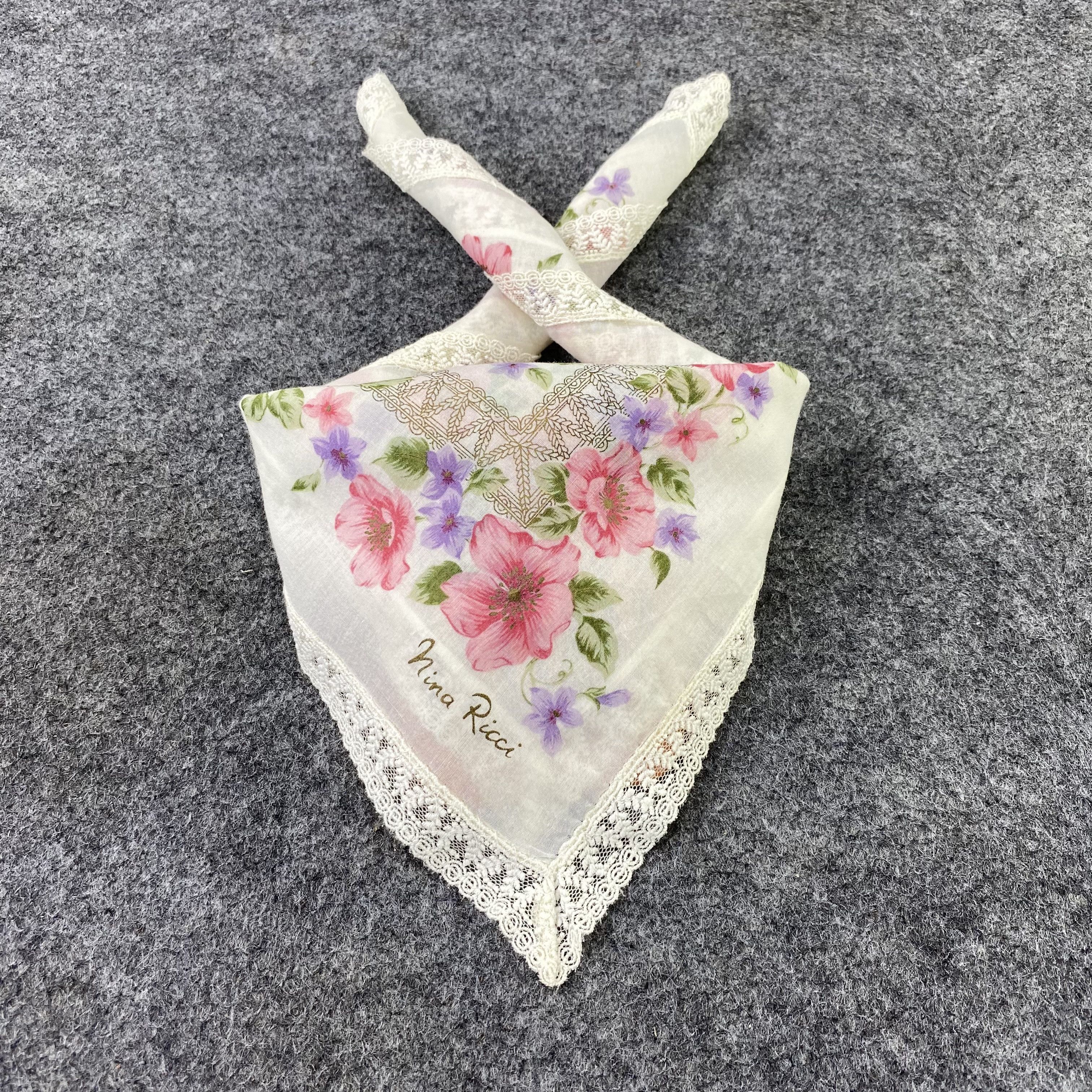 Nina Ricci Nina Ricci Handkerchief / Bandana / Neckerchief -B715 Size ONE SIZE - 2 Thumbnail