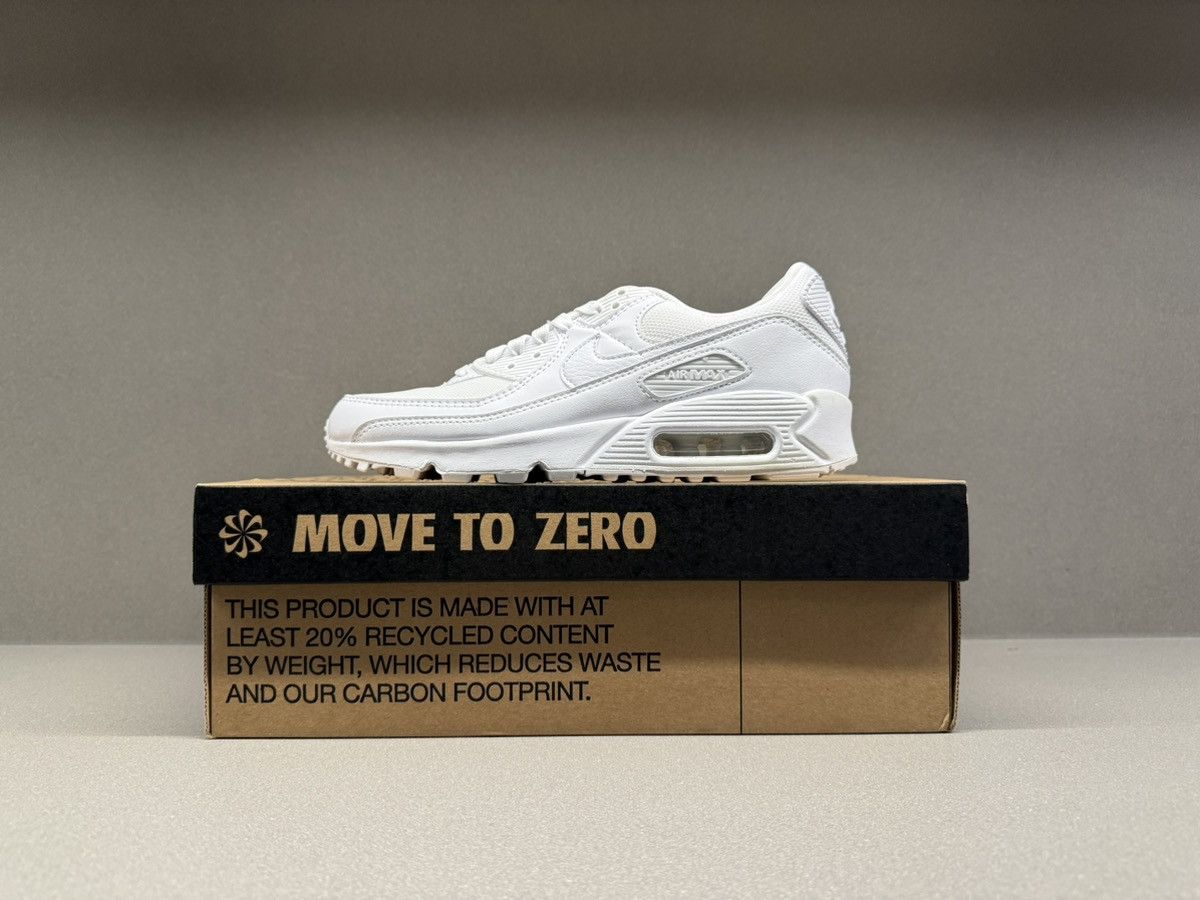 Nike Nike Air Max 90 Triple White 20022 Women’s Size US 9 / IT 39 - 2 Thumbnail