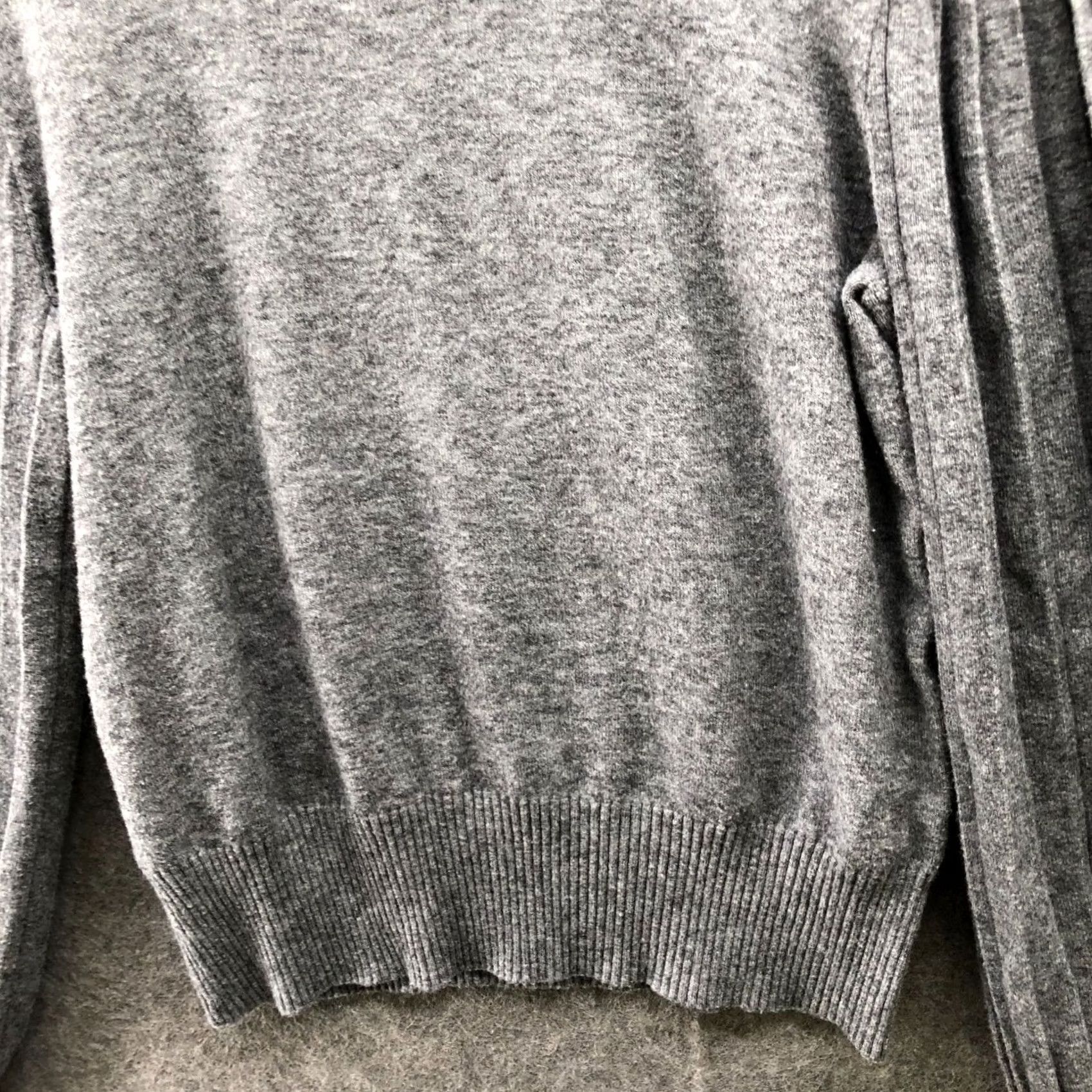 Loft VINTAGE Loft Pleated Balloon Sleeve Sweater Womens S Gray Crewneck Wool Blend Size S / US 4 / IT 40 - 4 Thumbnail