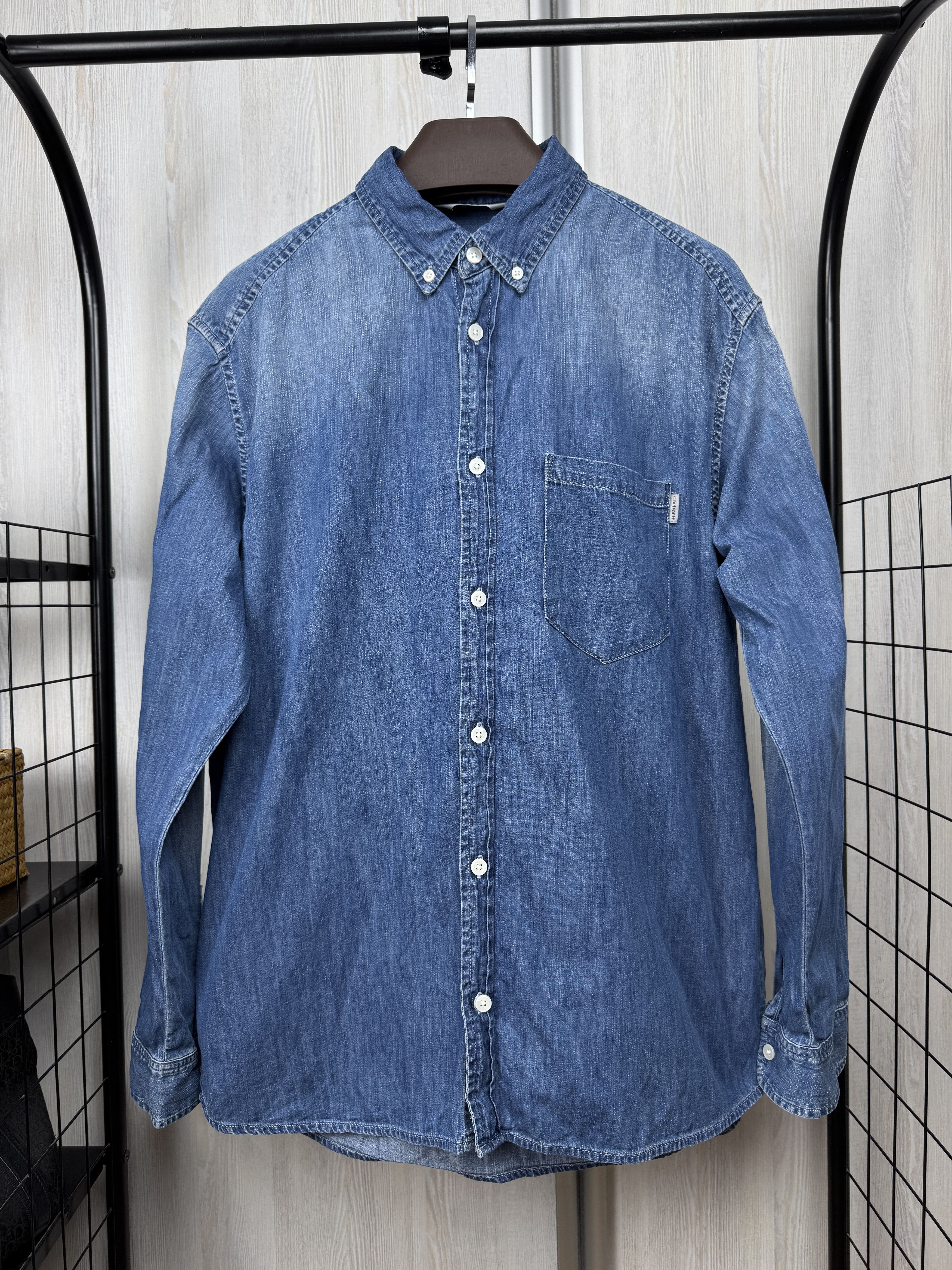 Carhartt Carhartt vintage blue denim button up pocket L/S Civil Shirt Size US XL / EU 56 / 4 - 2 Thumbnail