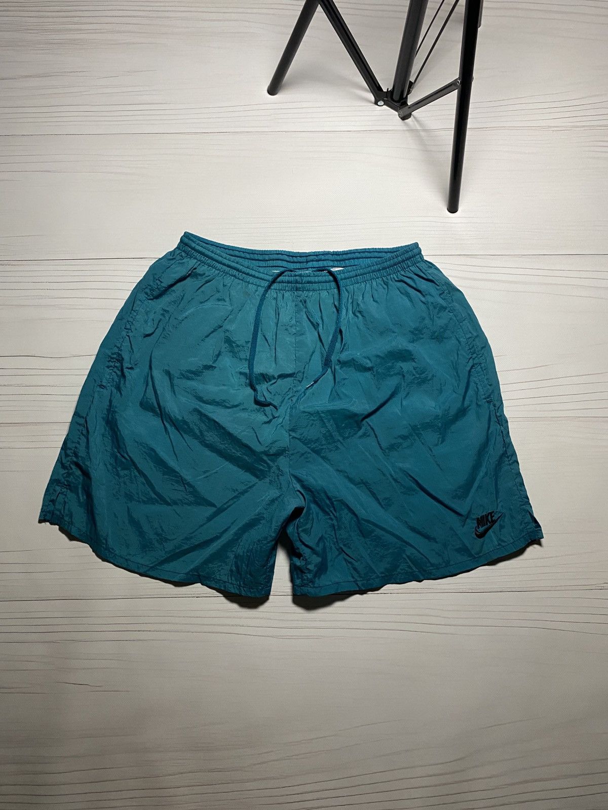 Nike × Vintage Vintage Nike Big Logo Swoosh nylon 90’s y2k shorts Size US 32 / EU 48 - 2 Thumbnail