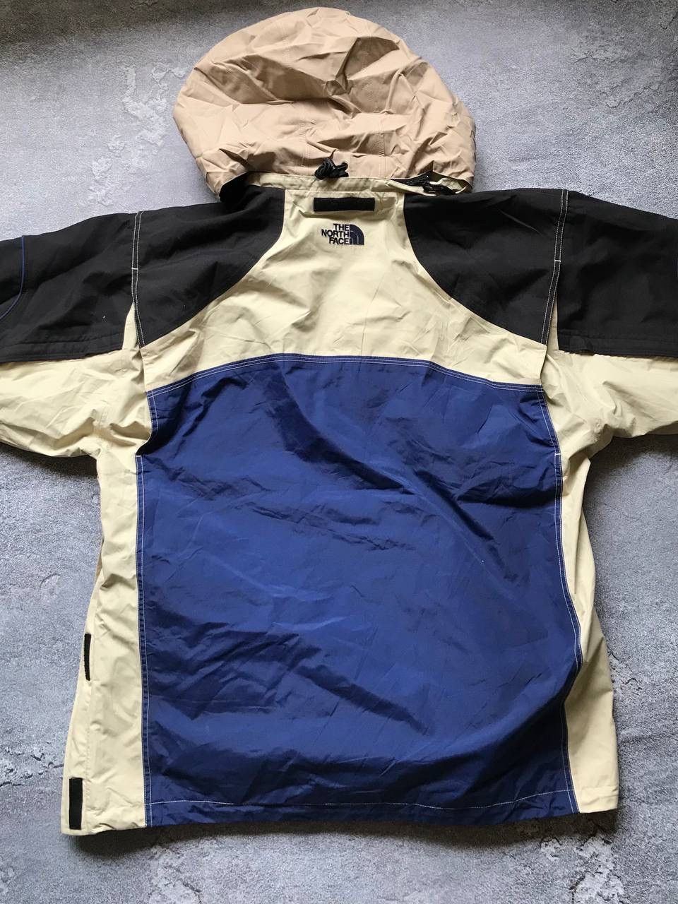 The North Face The North Face Anorak Pullover Windbreaker Light Jacket Size US L / EU 52-54 / 3 - 6 Thumbnail