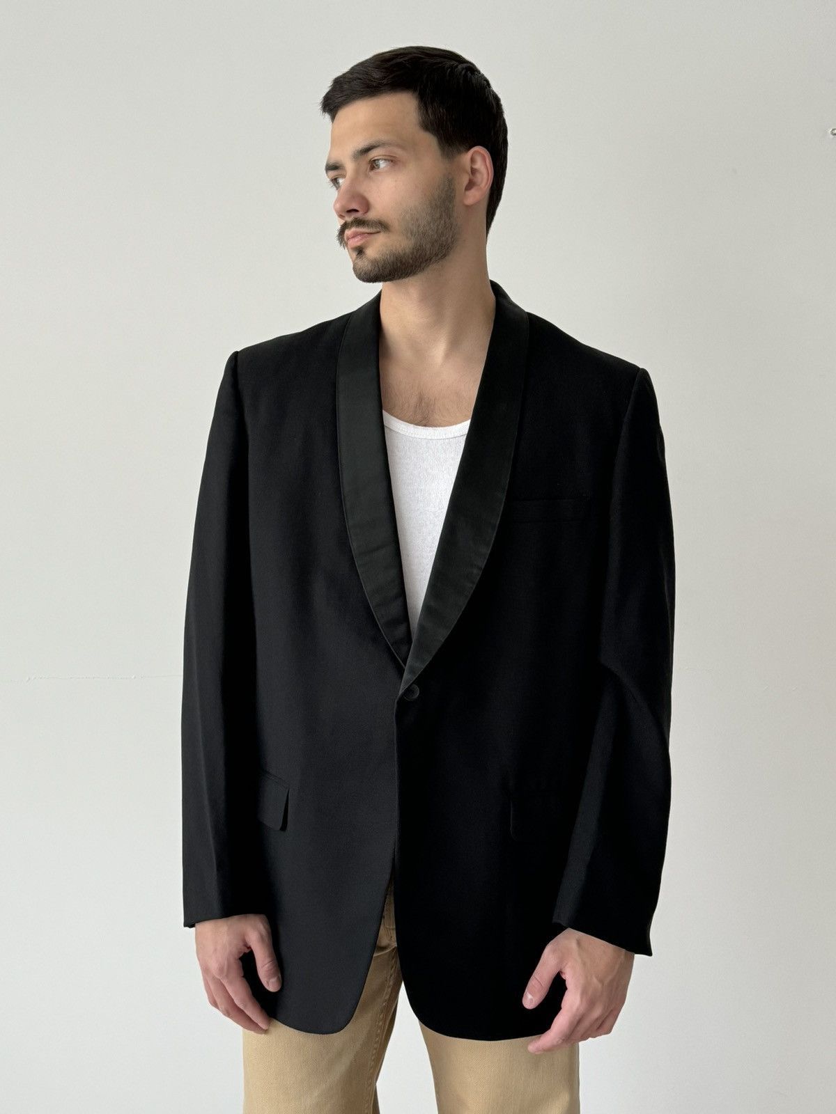 Vintage ≈1960s Vintage American ‘Union Label’ Tuxedo Blazer Jacket Size 42R - 1 Thumbnail