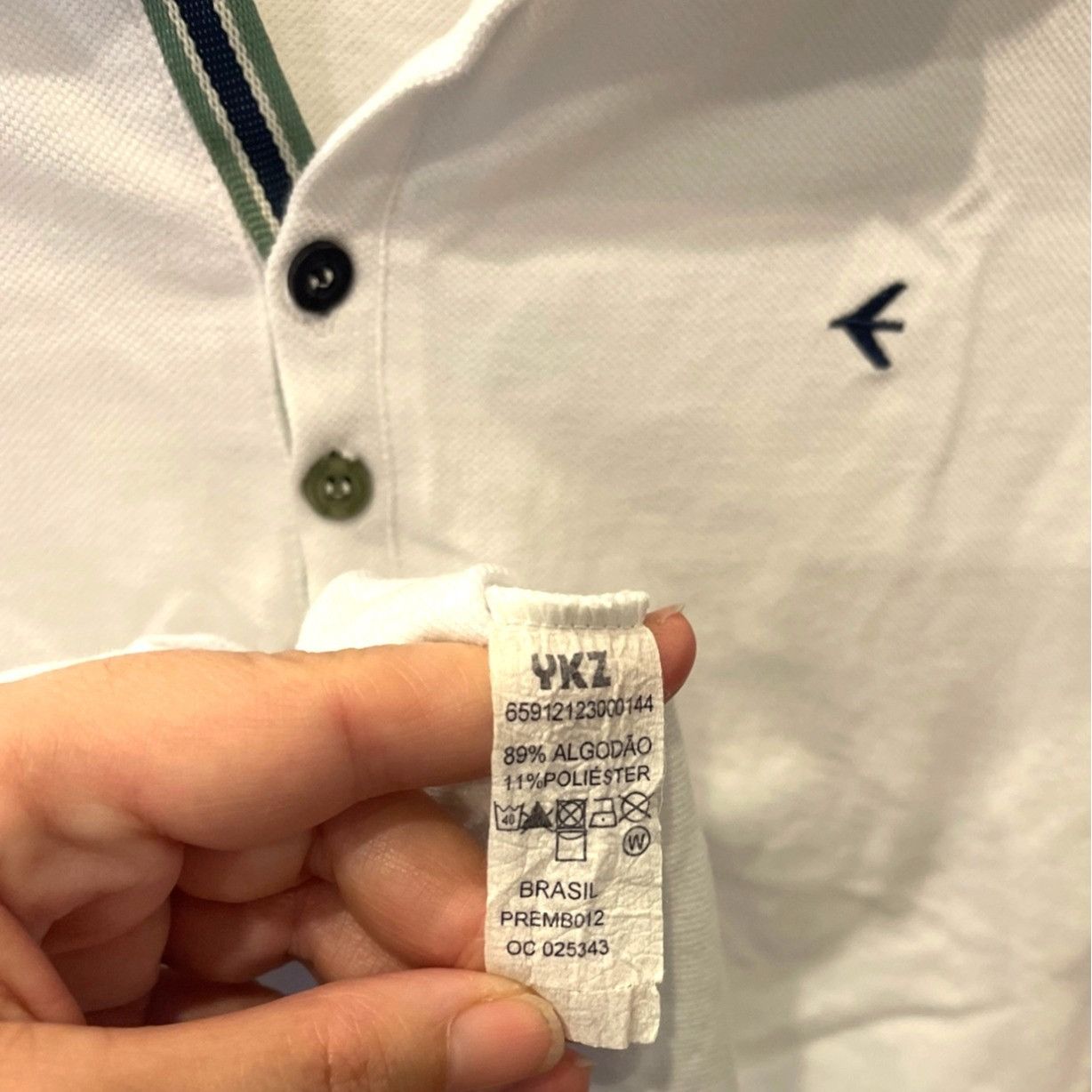 Other Embraer White Polo Shirt Short Sleeves Button-Up Collar Size Size US L / EU 52-54 / 3 - 5 Thumbnail