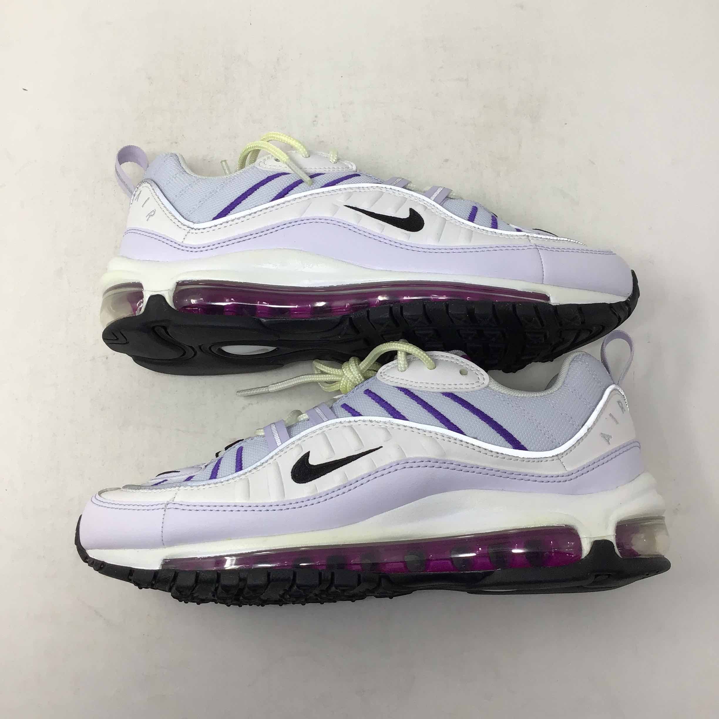 Wmns Air Max 98 Football Grey Footwear