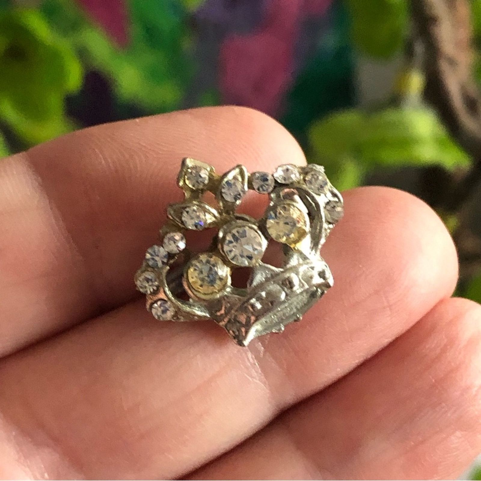 Vintage Vintage crown clear rhinestone silver metal mini pin brooch Size ONE SIZE - 2 Thumbnail