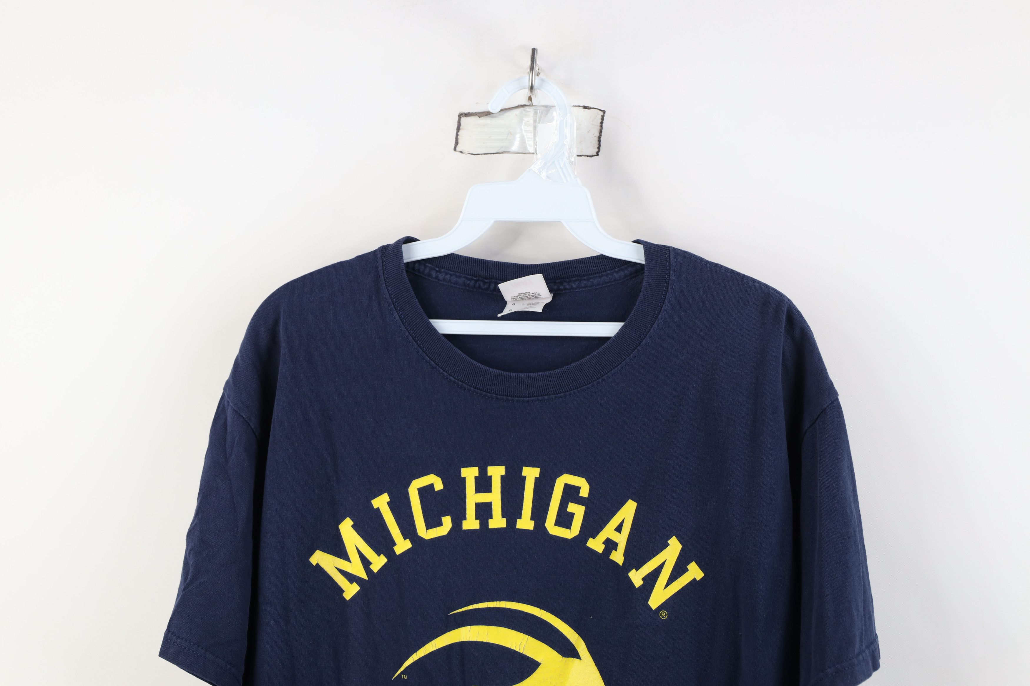 Vintage Vintage University of Michigan Football T-Shirt Blue Size US L / EU 52-54 / 3 - 2 Thumbnail