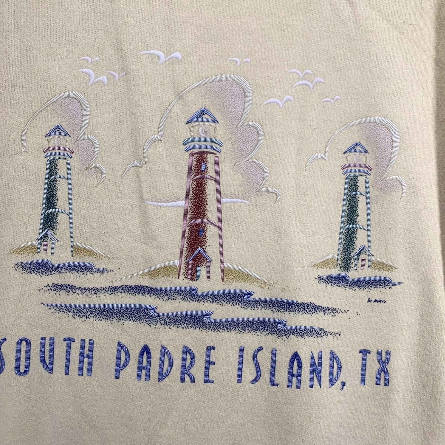 Gildan Vintgae Lighthouses Sweatshirt Mens Size XL BOXY Embroidered South Padre Island Size US L / EU 52-54 / 3 - 2 Thumbnail