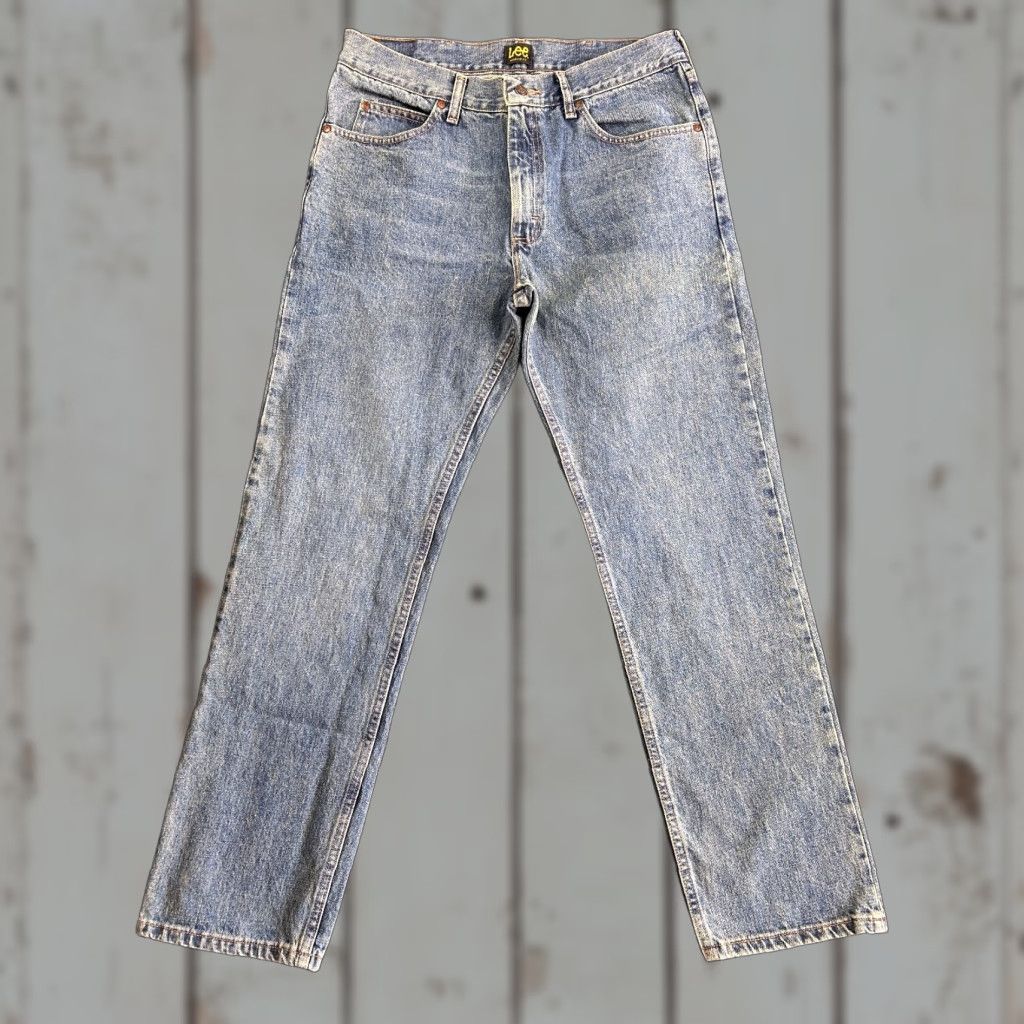 Lee Vintage Lee Jeans Mens 34 x 32 Distressed Medium Blue Wash 5-Pocket Denim Straight Size US 34 / EU 50 - 1 Thumbnail