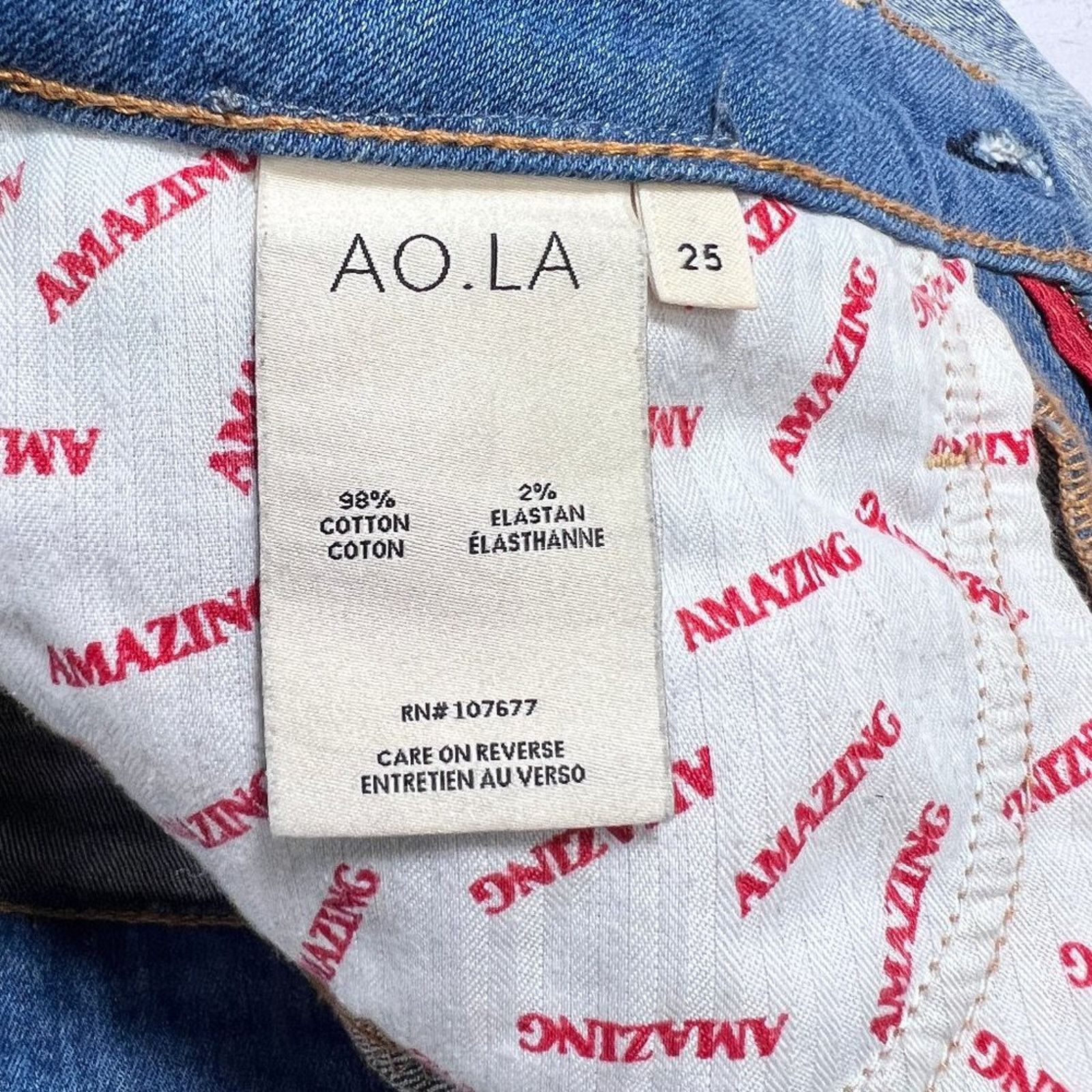 Alice + Olivia AO.LA Alice + Olivia Keep Steppin Denim Mini Skirt Size 25 Size 25" / US 0 / IT 36 - 4 Thumbnail