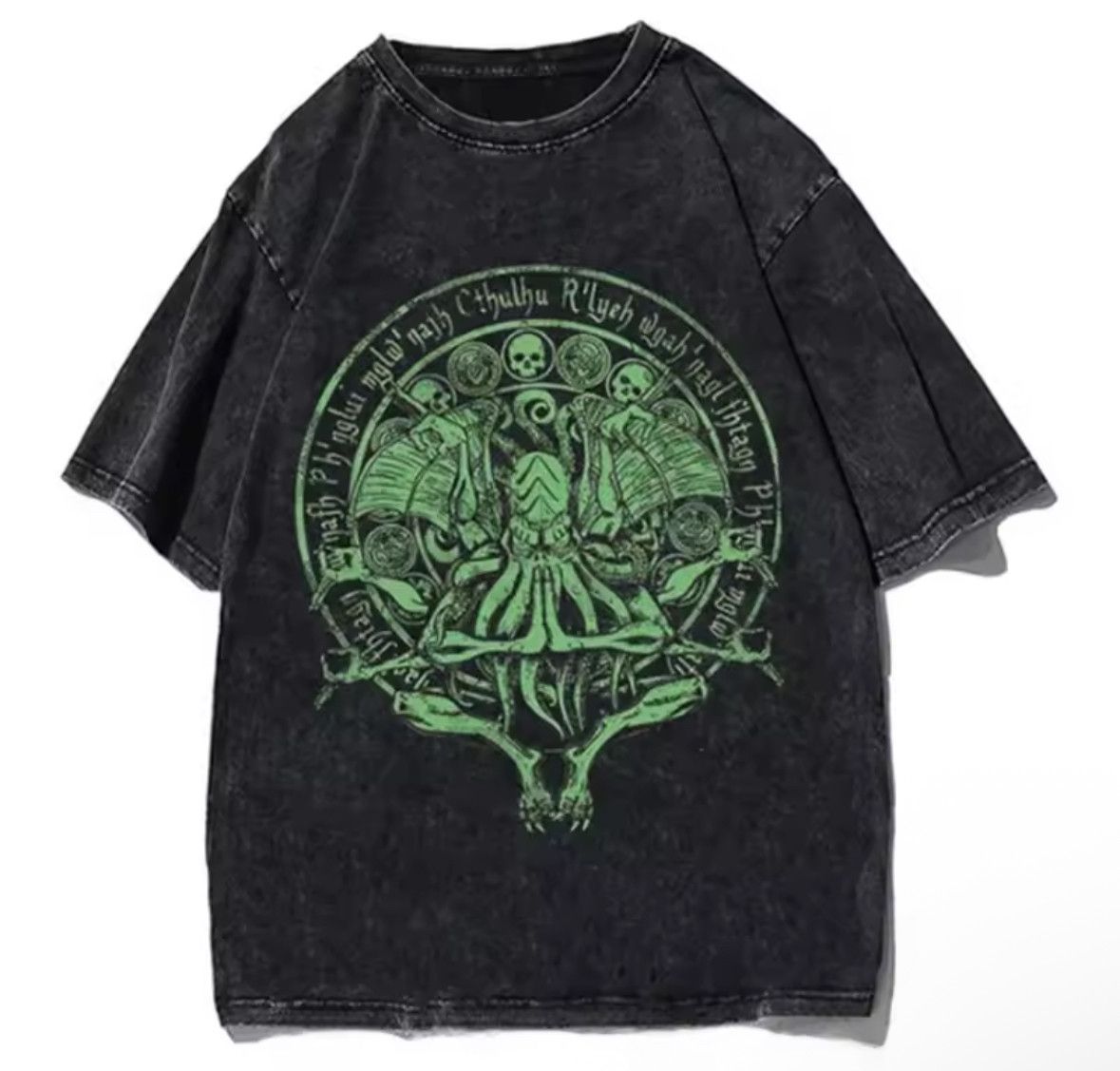 Other Vintage Goth Green Skull Octopus Print Acid Washed T-Shirt Size US XL / EU 56 / 4 - 1 Thumbnail