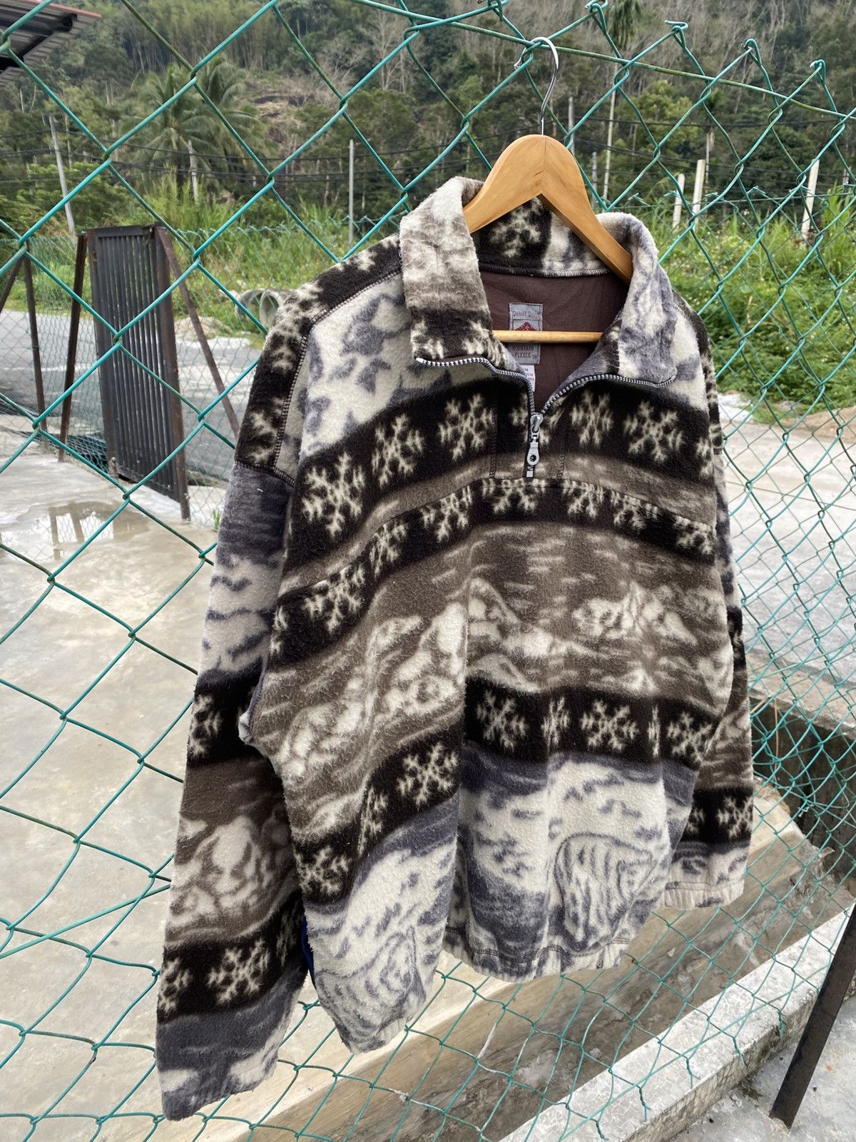 Aztech Mountain Daniel David Mauntain pullover printed fleece Size US M / EU 48-50 / 2 - 6 Thumbnail