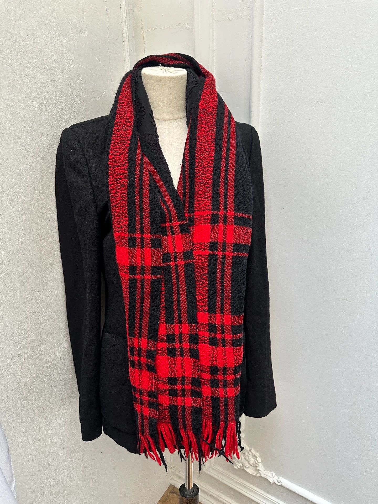 Yohji Yamamoto Yohji Yamamoto Y's Textured Check Black Red Wool Scarf Size ONE SIZE - 1 Thumbnail
