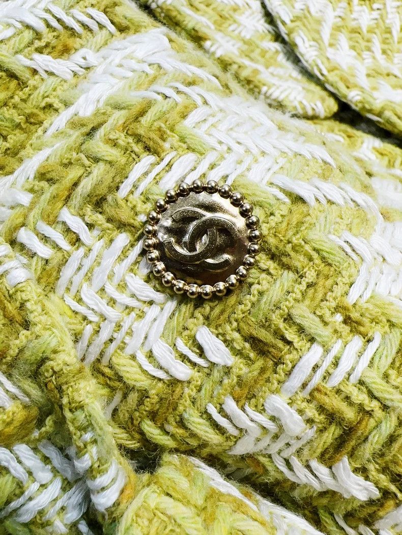 Chanel Chanel 22B avocado green check tweed coat Size XS / US 0-2 / IT 36-38 - 4 Thumbnail