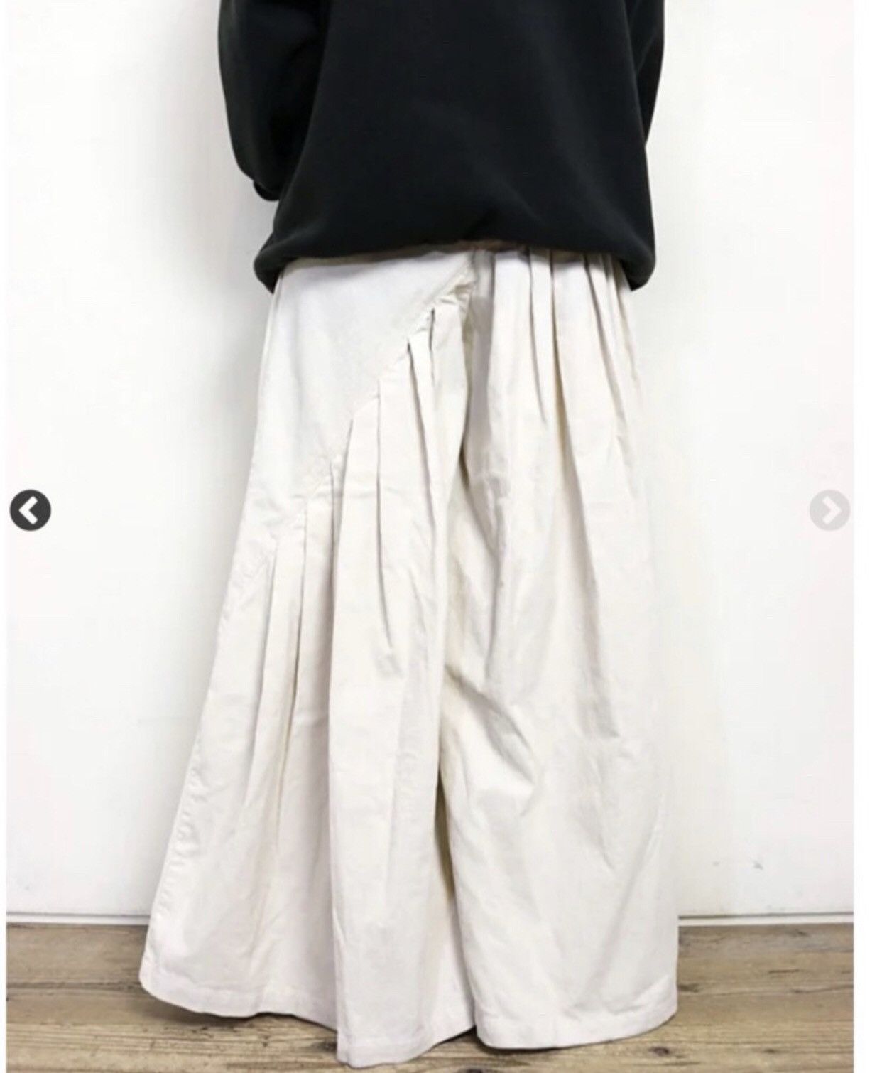 Kapital Kapital corduroy wide leg diagonal cut, pleated wide pants Size 26" / US 2 / IT 38 - 4 Thumbnail