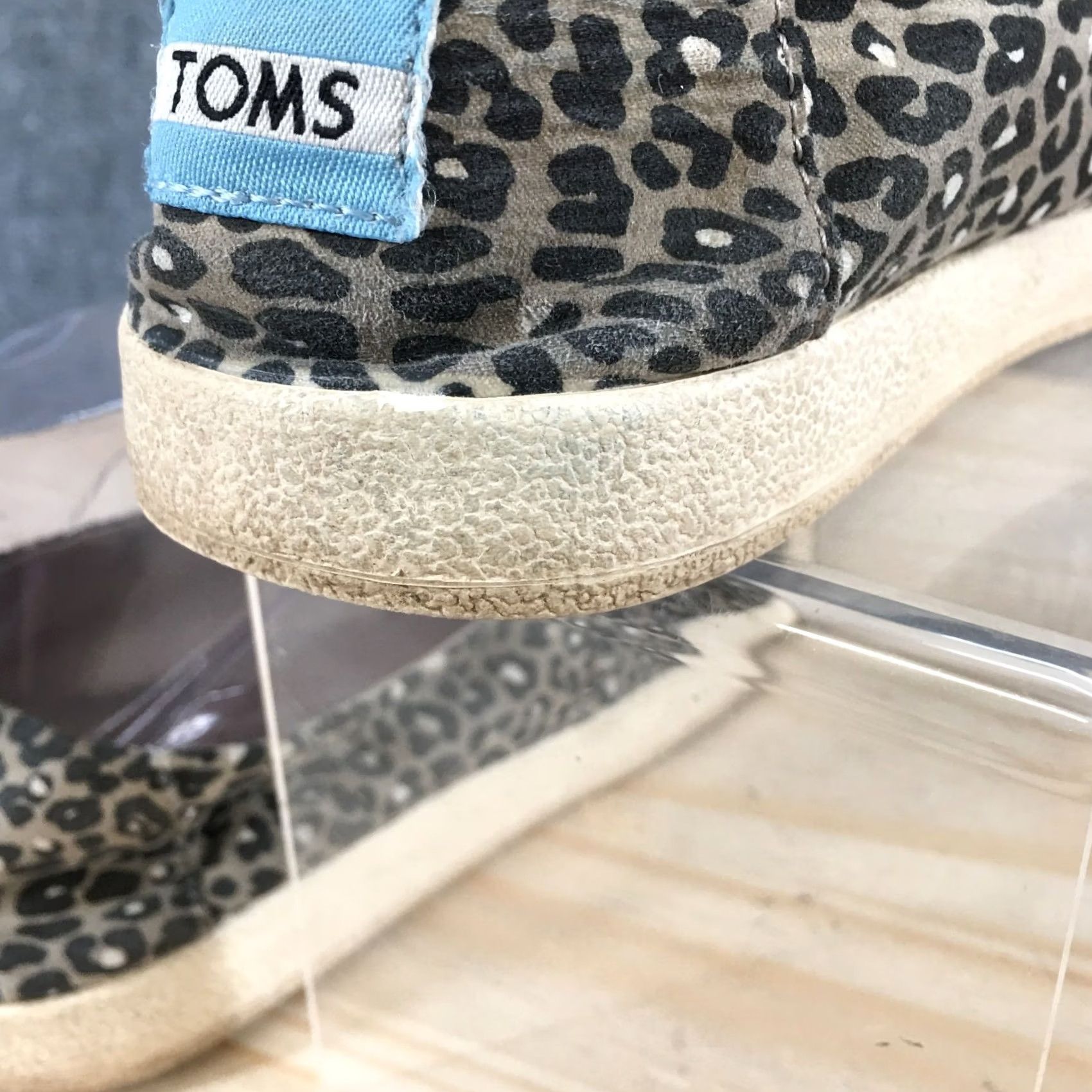 Toms TOMS Avalon Slip-On Womens 8 Black Cheetah Print Casual Comfort Low Top Shoes Size M / US 6-8 / IT 42-44 - 5 Thumbnail