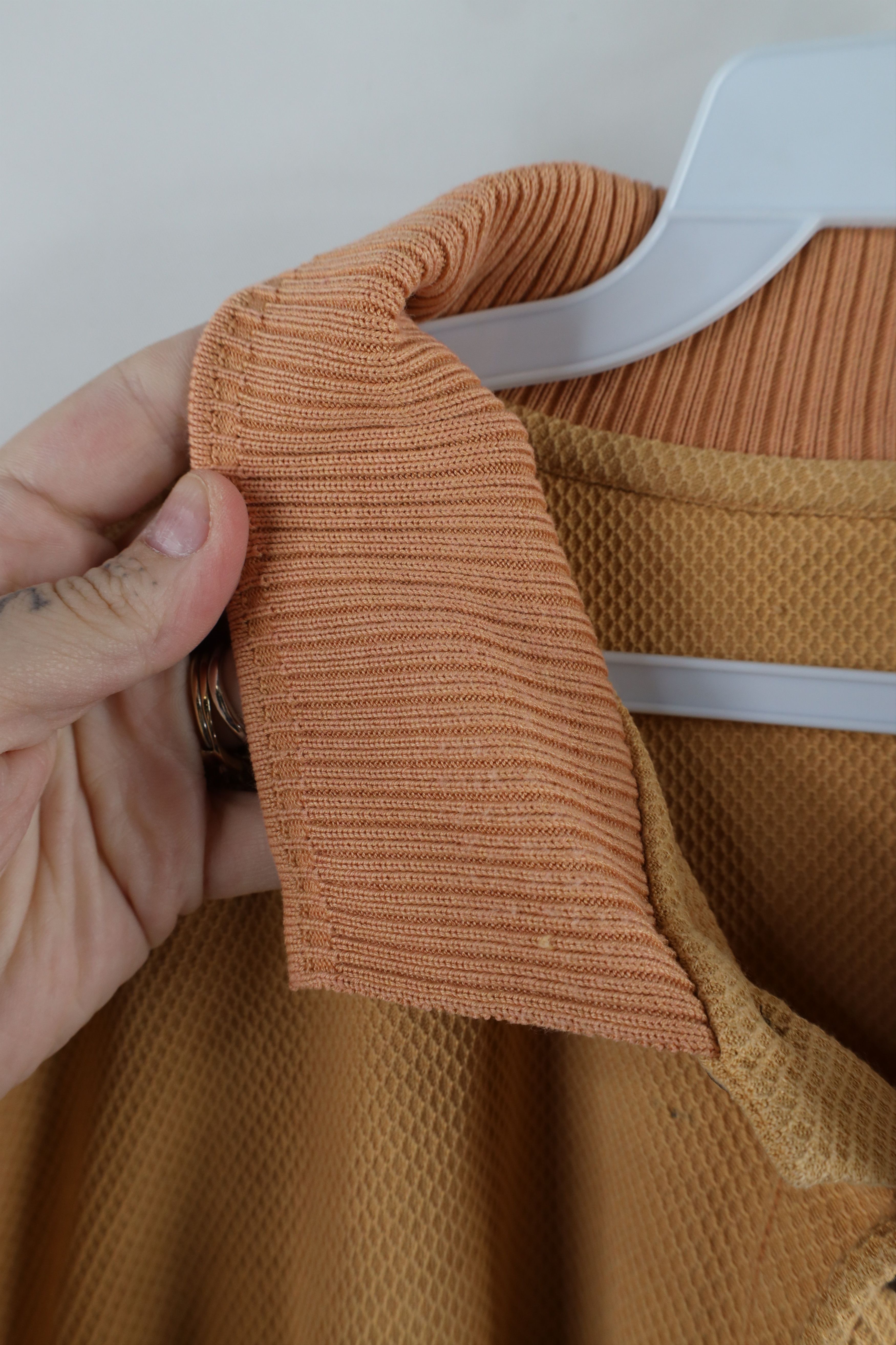 Tommy Bahama × Vintage Vintage Tommy Bahama Silk Blend Knit Long Sleeve Polo Orange Size US L / EU 52-54 / 3 - 6 Thumbnail
