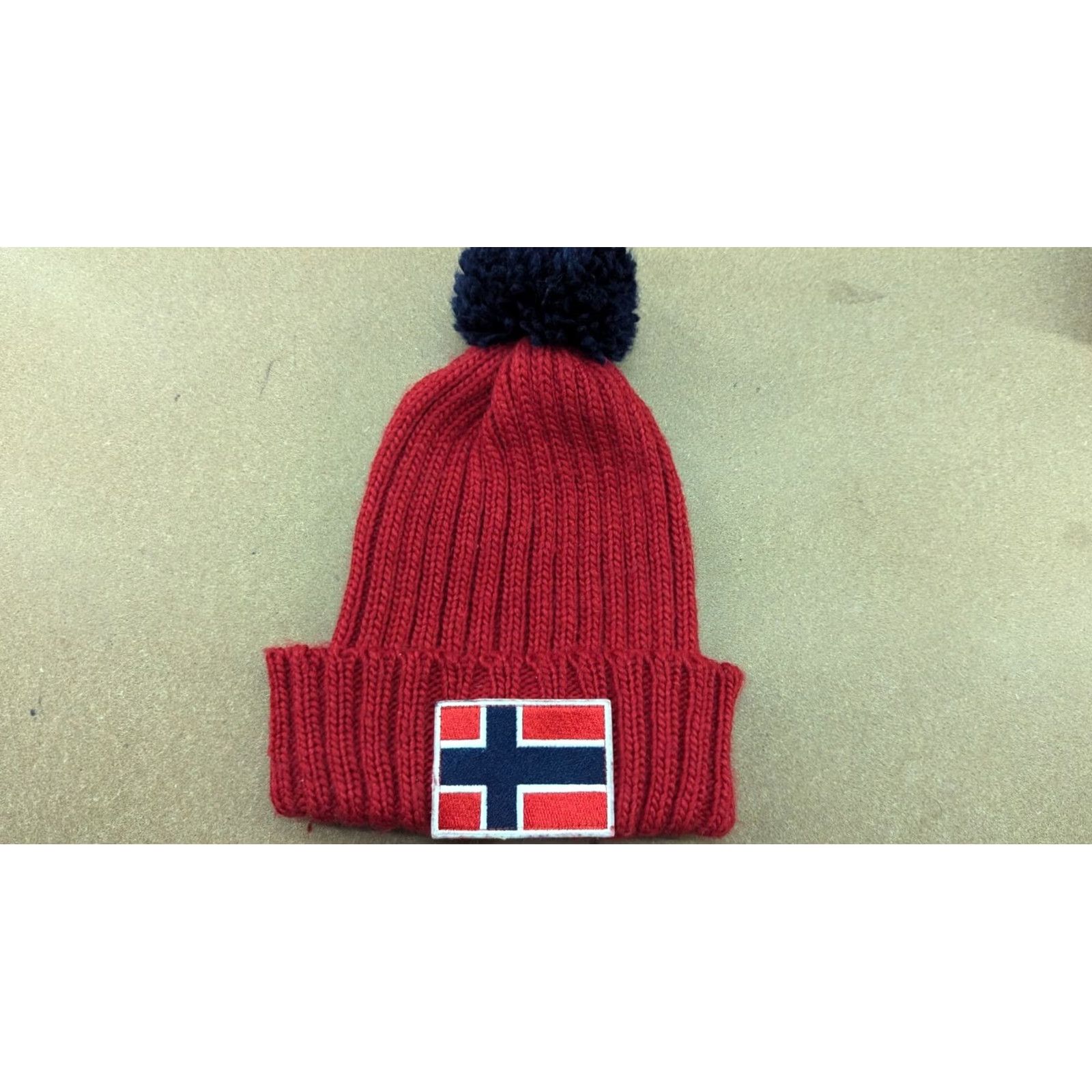 Vintage VINTAGE Norway Flag Red Beanie Hat One Size Stretch Ribbon Pom Pom Cuffed Size ONE SIZE - 2 Thumbnail
