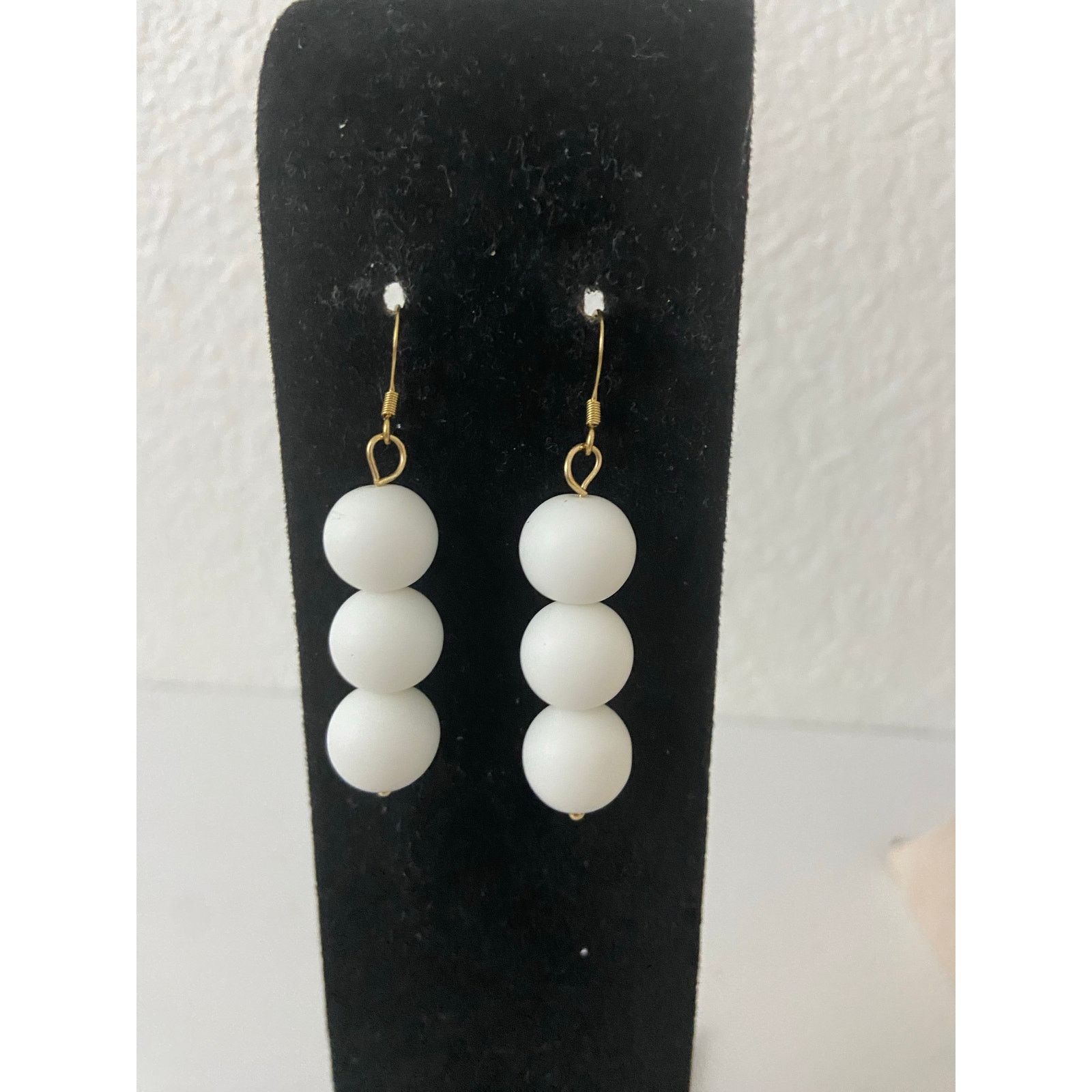 Handmade White stone earrings Size ONE SIZE - 1 Thumbnail