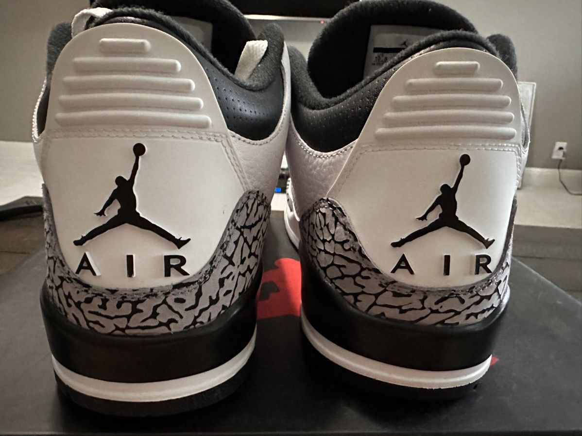 Jordan Brand Jordan 3 Retro Infrared 23 – Size 10.5 – Pristine – OG Box Size US 10.5 / EU 43-44 - 5 Thumbnail