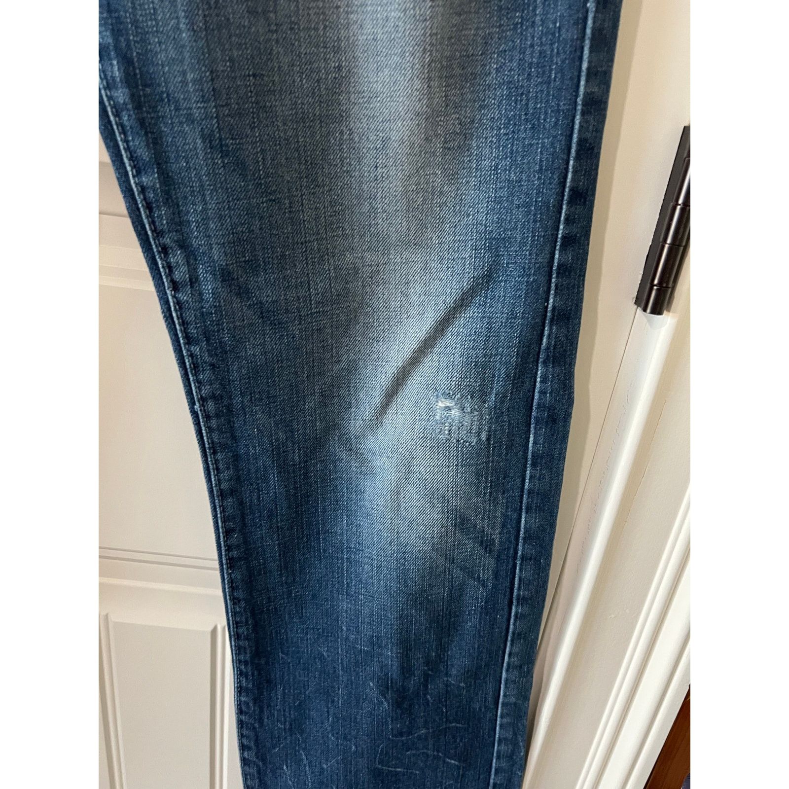 Guess Mens Jeans 31 x 32 Lincoln Slim Straight Leg Faded Whiskered Size US 31 - 4 Thumbnail