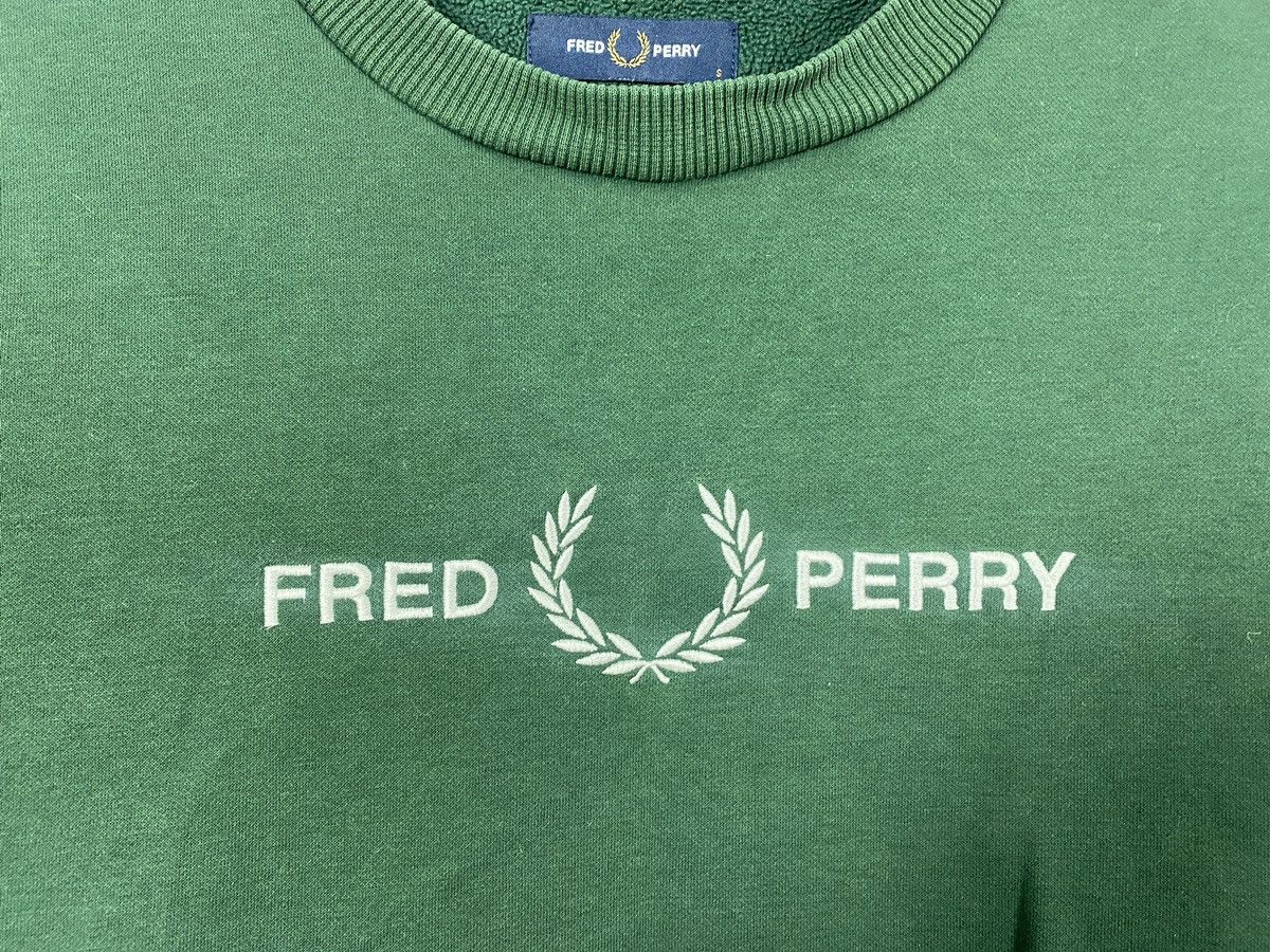Fred Perry Men’s Fred Perry Big Logo Sweatshirt Vintage Size S Size US S / EU 44-46 / 1 - 4 Thumbnail