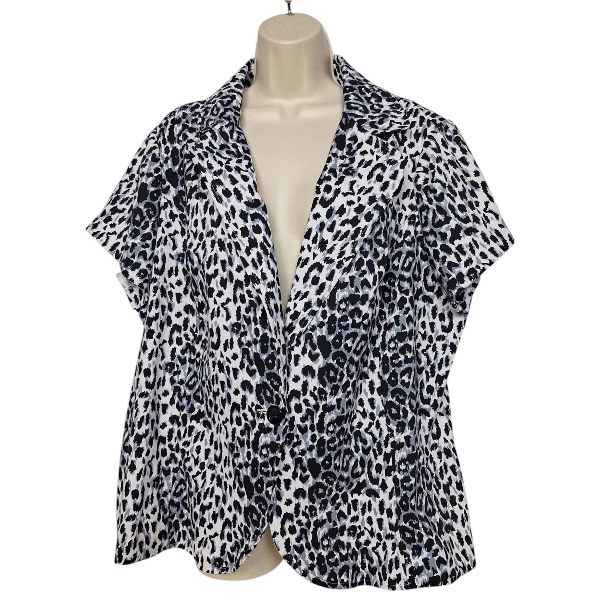 Other First Option Too! Blazer 1X Leopard Print Short Sleeve Jacke Size XL / US 12-14 / IT 48-50 - 2 Thumbnail