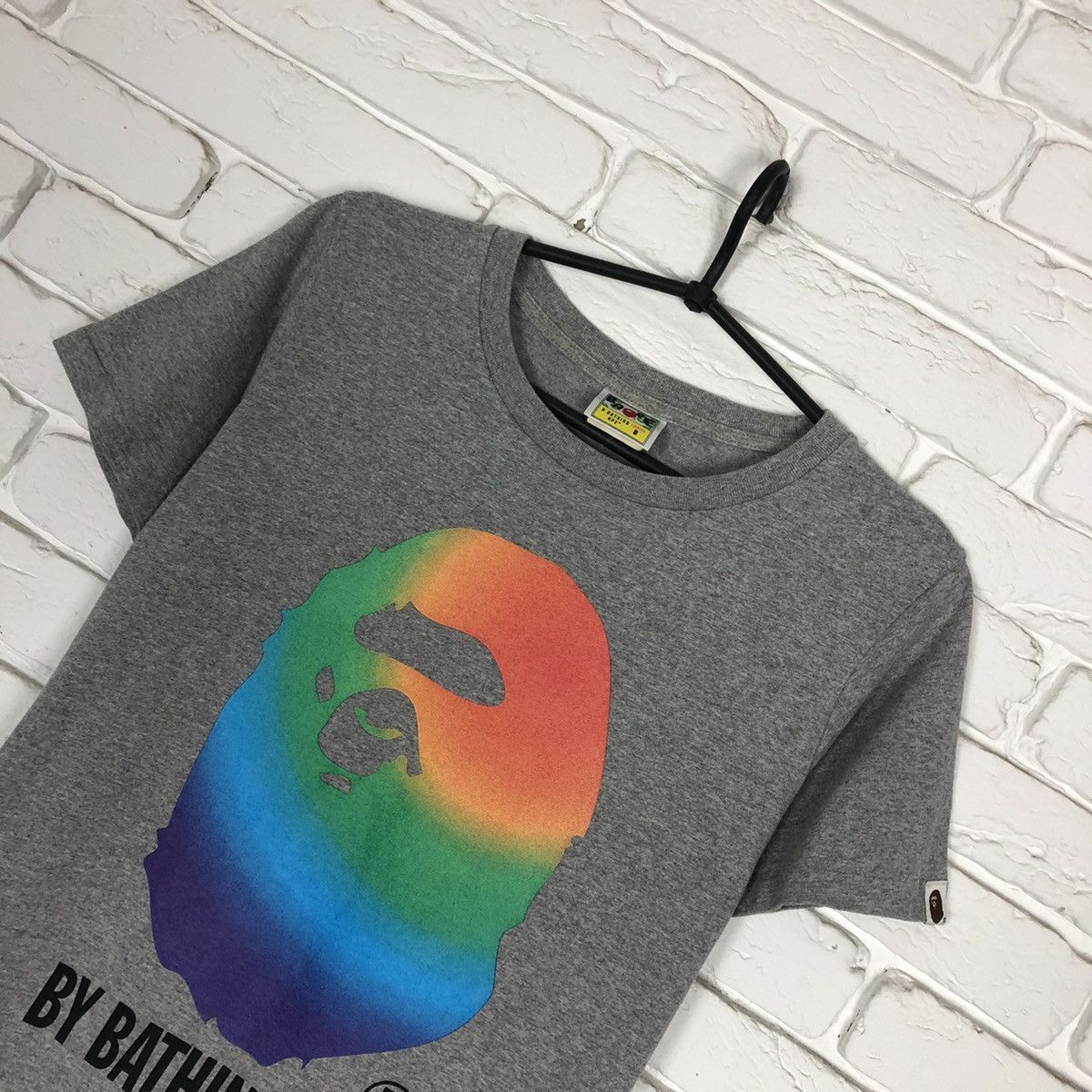 Bape Bape A Bathing Ape gradient women’s tee t shirt Size S / US 4 / IT 40 - 2 Thumbnail