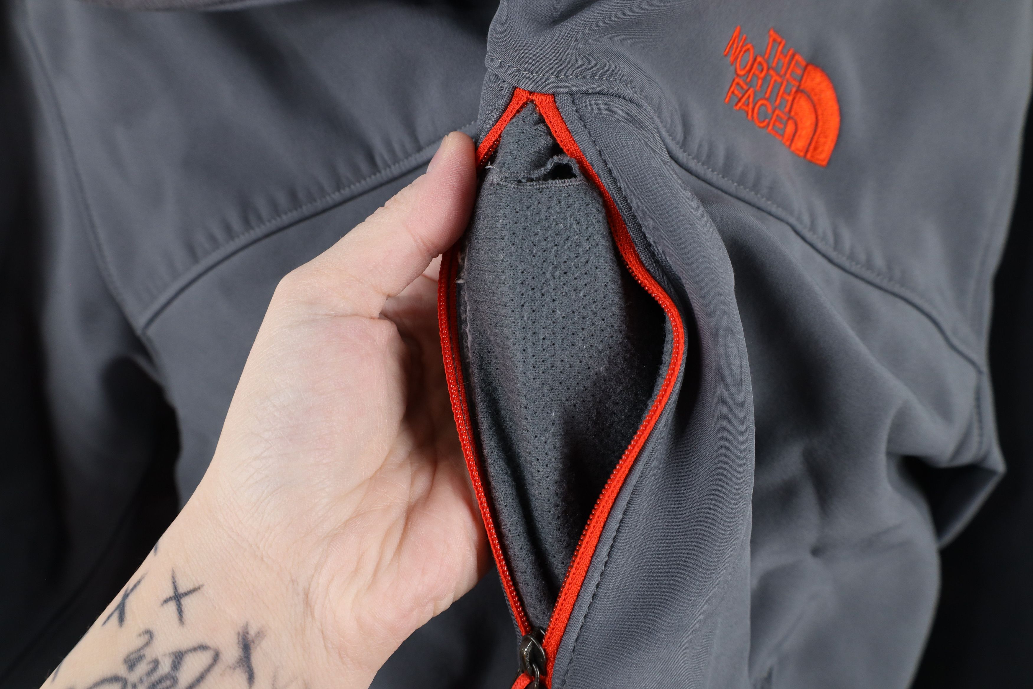 The North Face × Vintage The North Face Fleece Lined Full Zip Soft Shell Jacket Gray Size US L / EU 52-54 / 3 - 6 Thumbnail