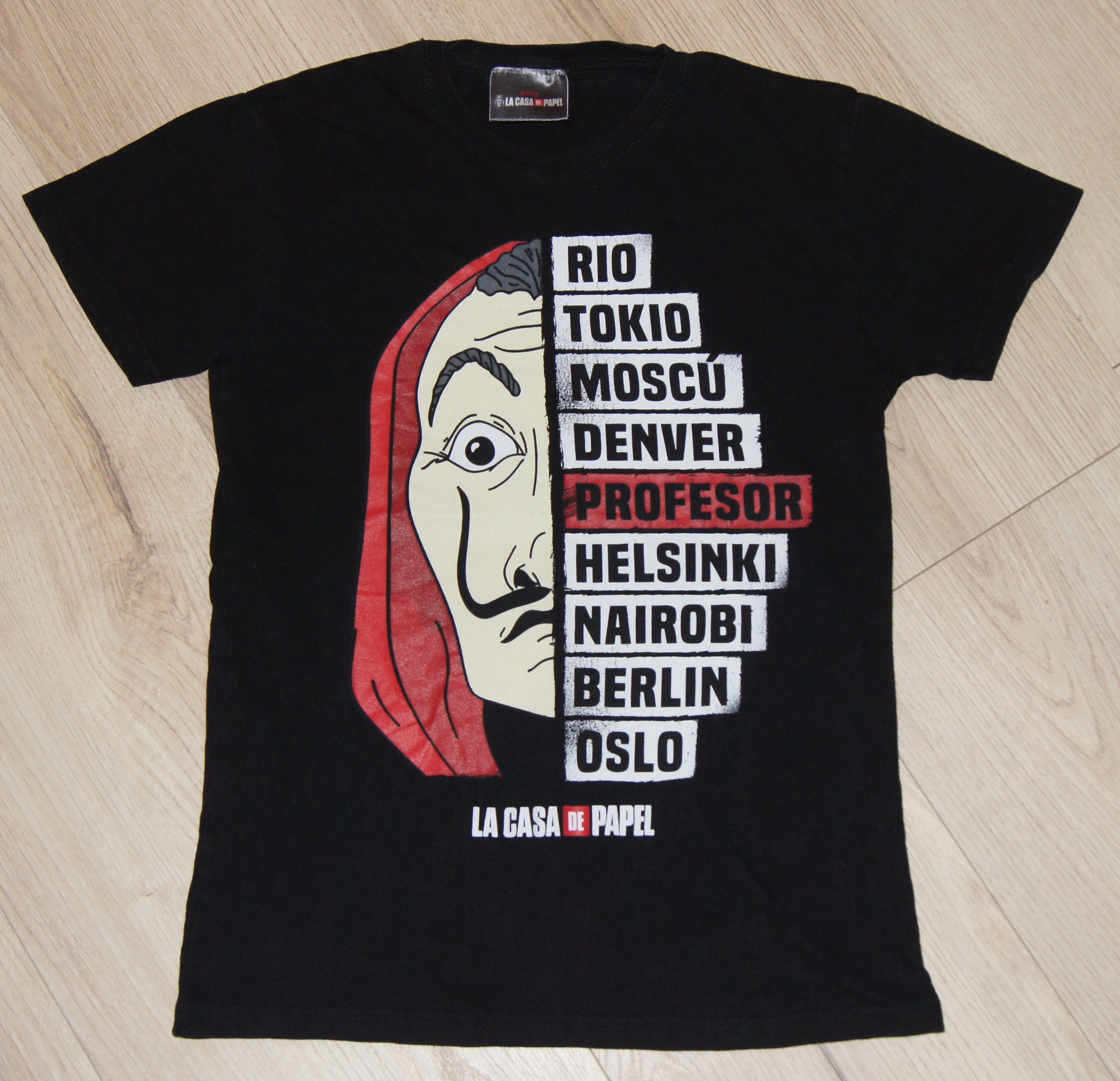 Other Unique Women's La Casa De Papel Tee Size XS Netflix Swag Fit Size XS / US 0-2 / IT 36-38 - 2 Thumbnail