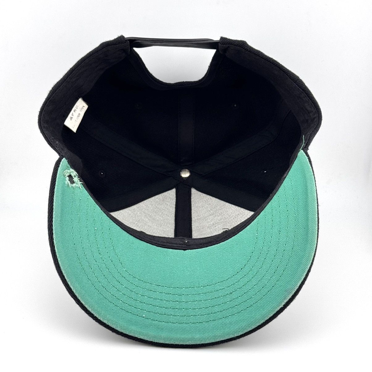 Vintage Ain’t Laurent Without Yves Premier Japan Cap Snapback Hat Size ONE SIZE - 4 Thumbnail