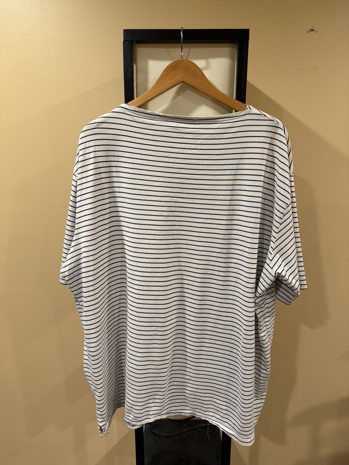 Prada Prada Striped Navy White Cotton Triangle Logo T-Shirt Size US XXL / EU 58 / 5 - 4 Thumbnail