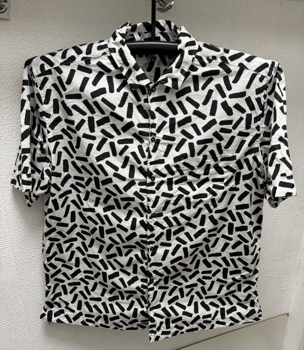 Dolce & Gabbana Dolce and Gabbana D&G fullprint shirt L-Xl sz 16/41 Size US XL / EU 56 / 4 - 2 Thumbnail