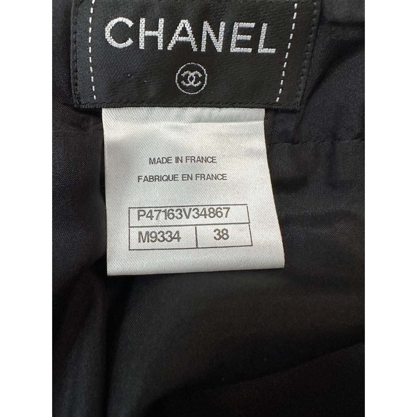 Chanel Chanel Mini Crystal Embellishment Skirt Sz.38 Size 27" / US 4 / IT 40 - 4 Thumbnail