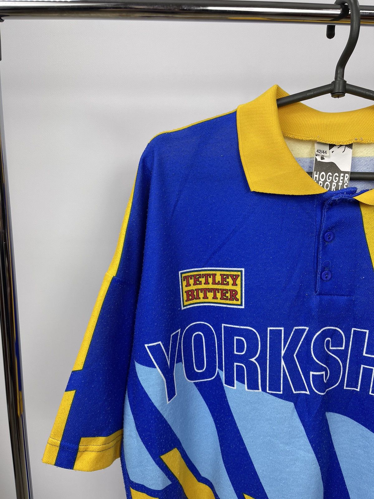 Vintage Vintage Yorkshire Cricket Jersey Hogger Sports Sz 42/44” Size US L / EU 52-54 / 3 - 3 Thumbnail