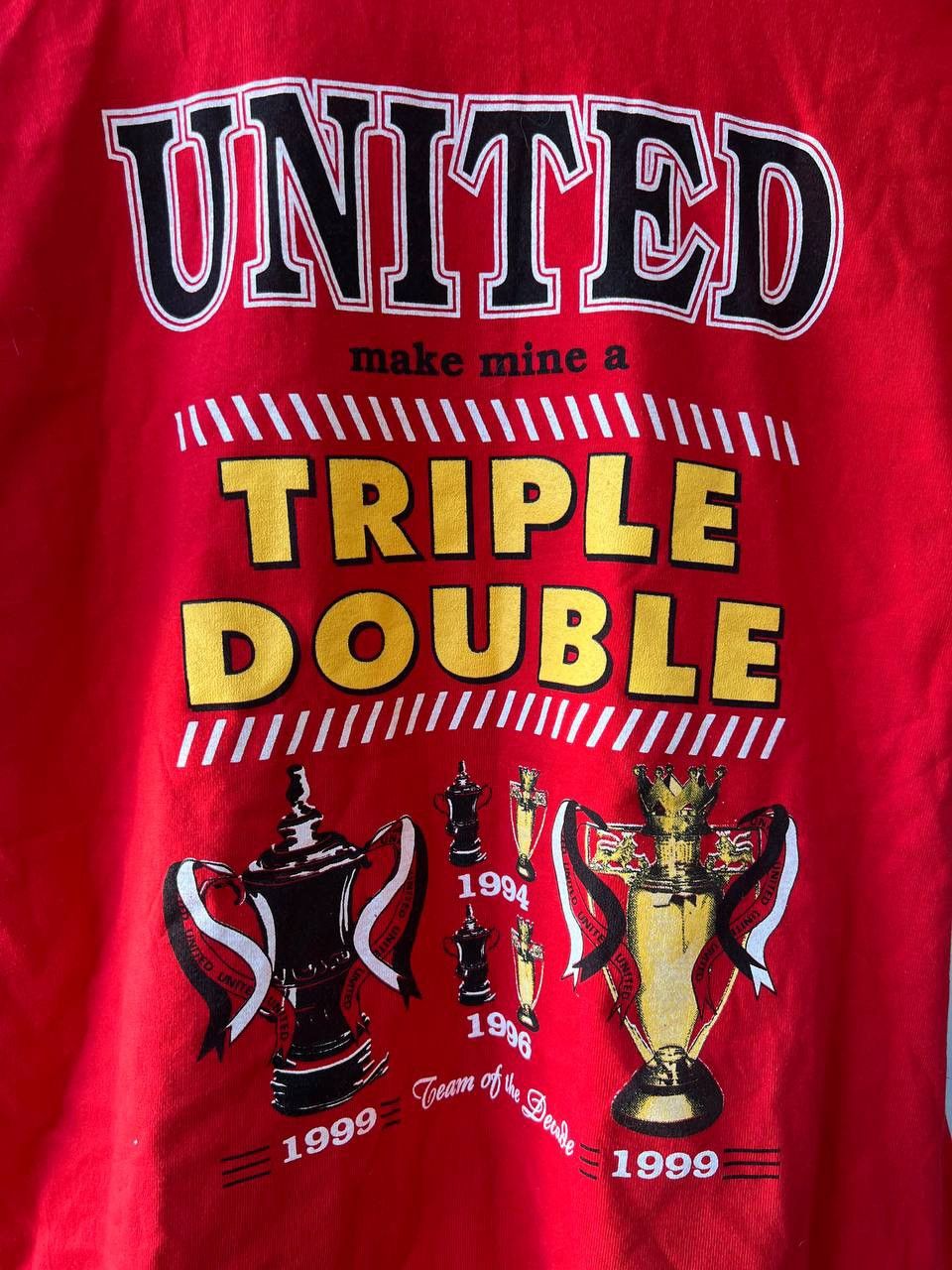 Vintage 1998/99 MANCHESTER UNITED TRIPLE DOUBLES FERGUSON’S T SHIRT Size US L / EU 52-54 / 3 - 10 Thumbnail