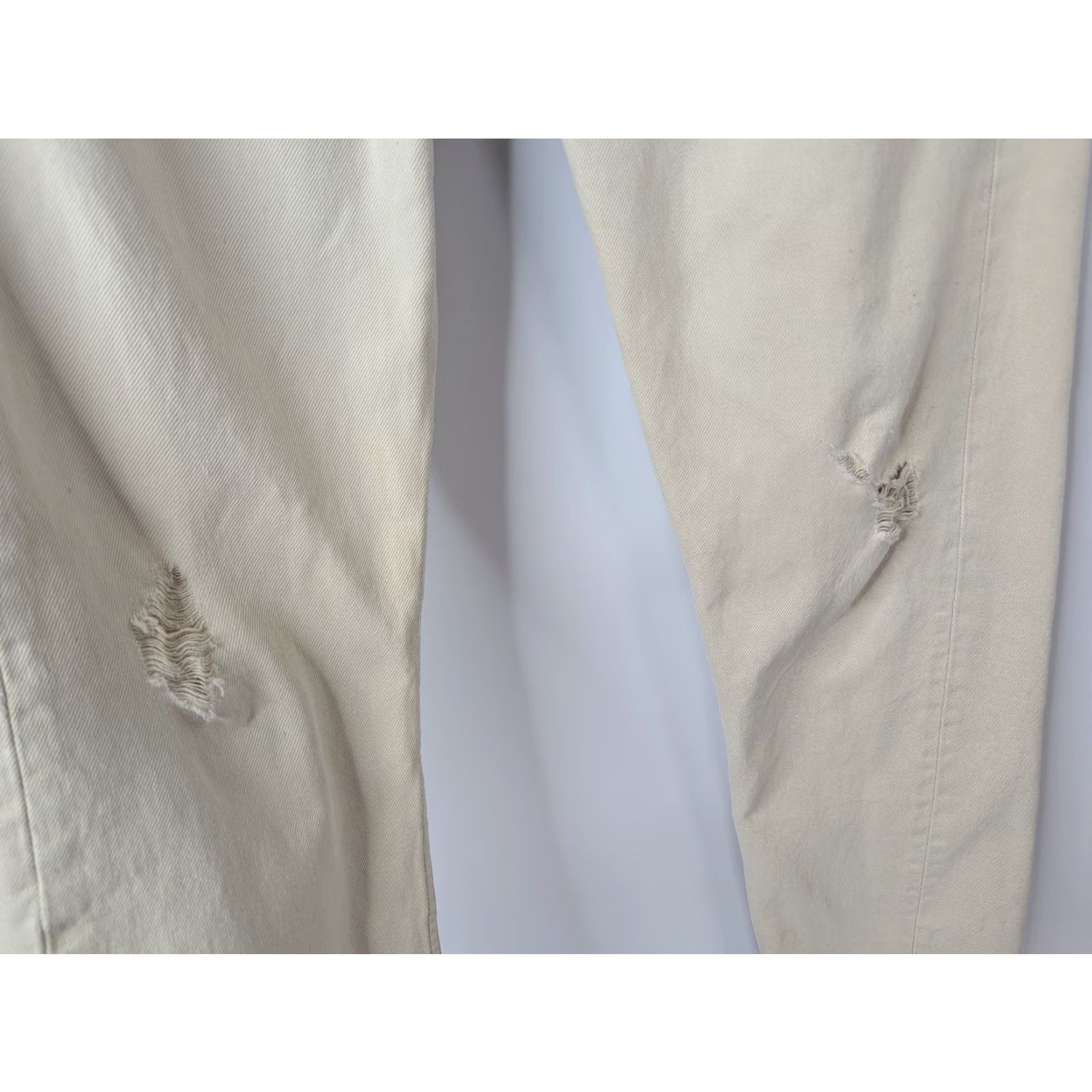 Levi's VINTAGE Levi's 501 Jeans Mens 31x30 Cream Beige Distress Denim Button Fly USA Size US 31 - 3 Thumbnail