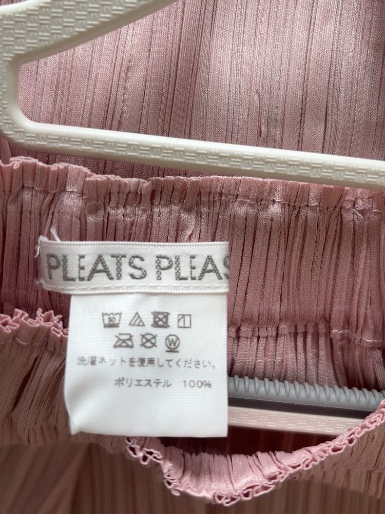 Issey Miyake Issey Miyake size:3 Pink pleated skirt Size 31" - 1 Thumbnail