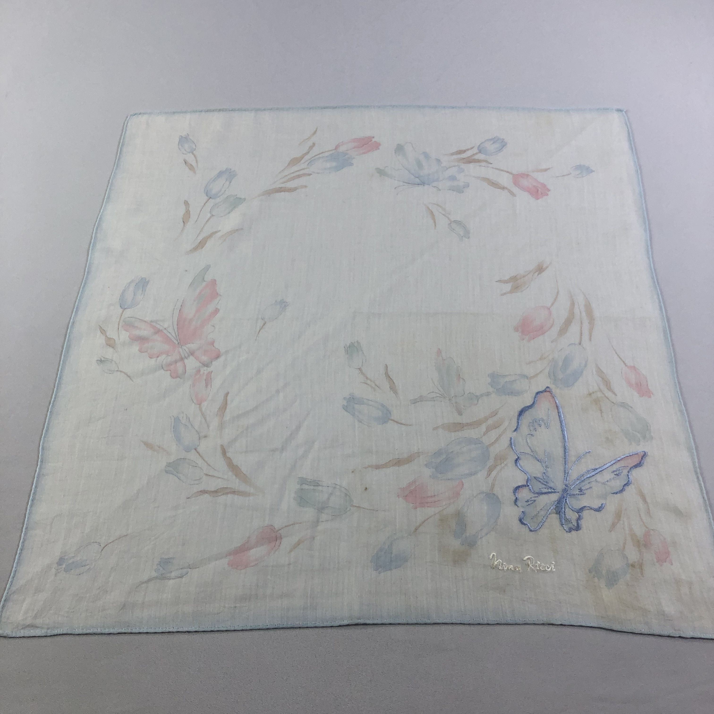 Nina Ricci Nina Ricci Handkerchief Neckerchief Bandana H1791 Size ONE SIZE - 2 Thumbnail