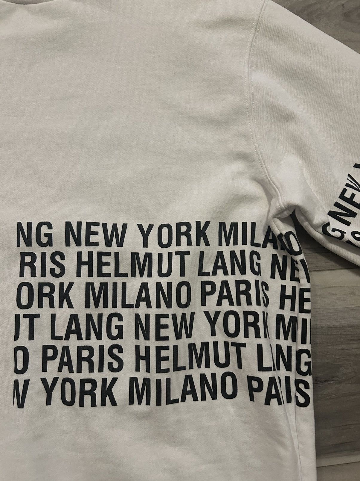Helmut Lang Helmut Lang Box logo-print crew-neck sweatshirt Size US S / EU 44-46 / 1 - 3 Thumbnail