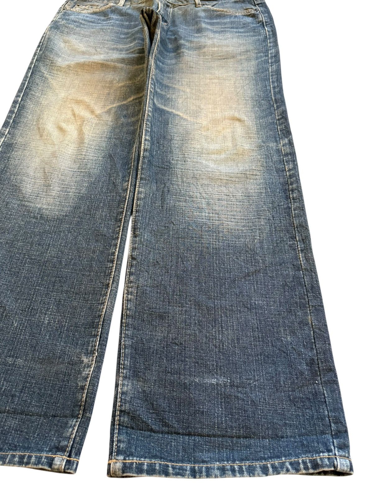 Japanese Brand Vintage Japanese Brand Rusty Mud Wash Distress Baggy Jeans Size US 40 / EU 56 - 7 Thumbnail