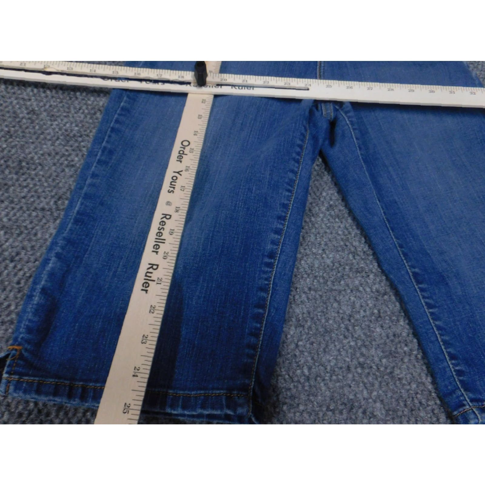 Levi's Levi's Jeans Womens 10 Blue Slimming 512 Straight Regular Denim Cotton Blend Waist 28 Inseam 25 in Zip Zipper Size 32" / US 10 / IT 46 - 5 Thumbnail