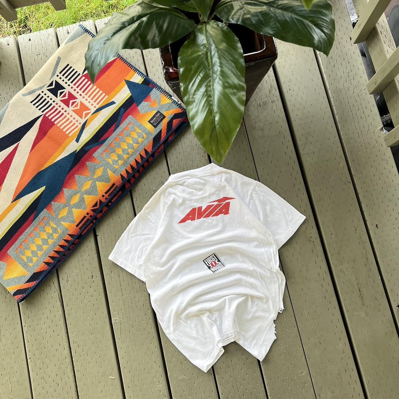 NBA × Vintage Vintage 90s Clyde Drexler USA The Glide Graphic NBA Tee Size US M / EU 48-50 / 2 - 4 Thumbnail