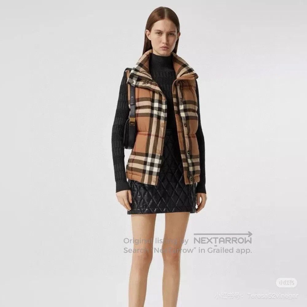 Burberry Burberry Classic Check Down Vest. Size US S / EU 44-46 / 1 - 9 Thumbnail