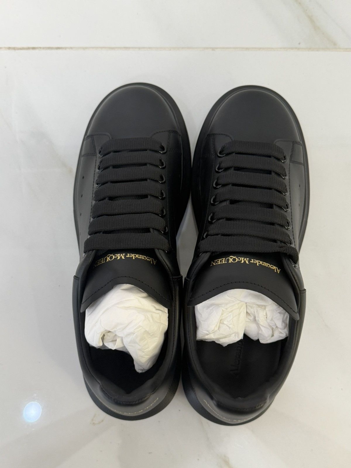 Alexander McQueen Alexander McQueen Oversized Triple Black Leather Size 41 Size US 8 / EU 41 - 6 Thumbnail