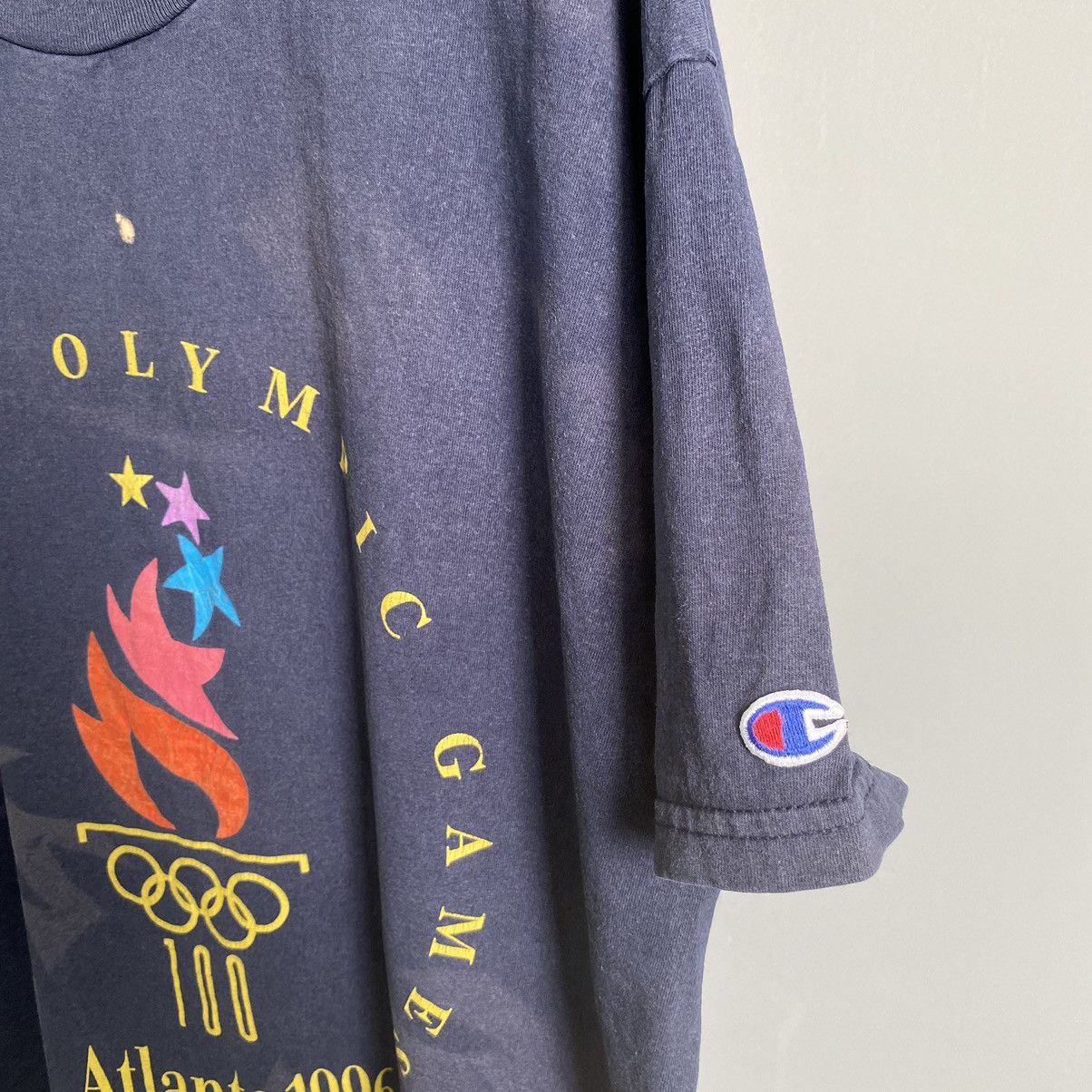 Champion Thrashed Faded Vintage 90s Atlanta Olympic ERD GRUNGE TEE Size US XL / EU 56 / 4 - 7 Thumbnail