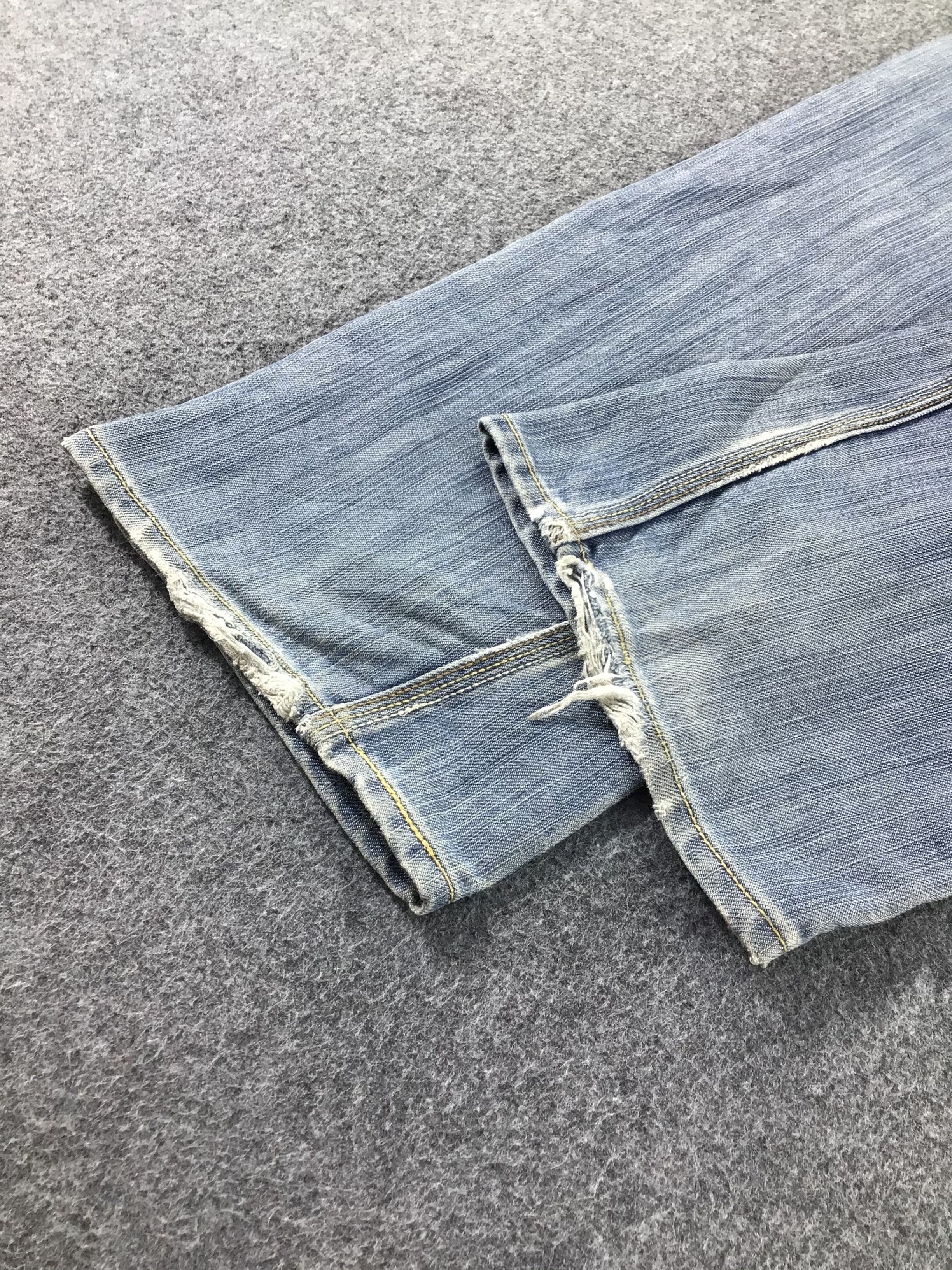 Levi's Vintage Levis 514 Jeans-J793 Size US 31 - 6 Thumbnail