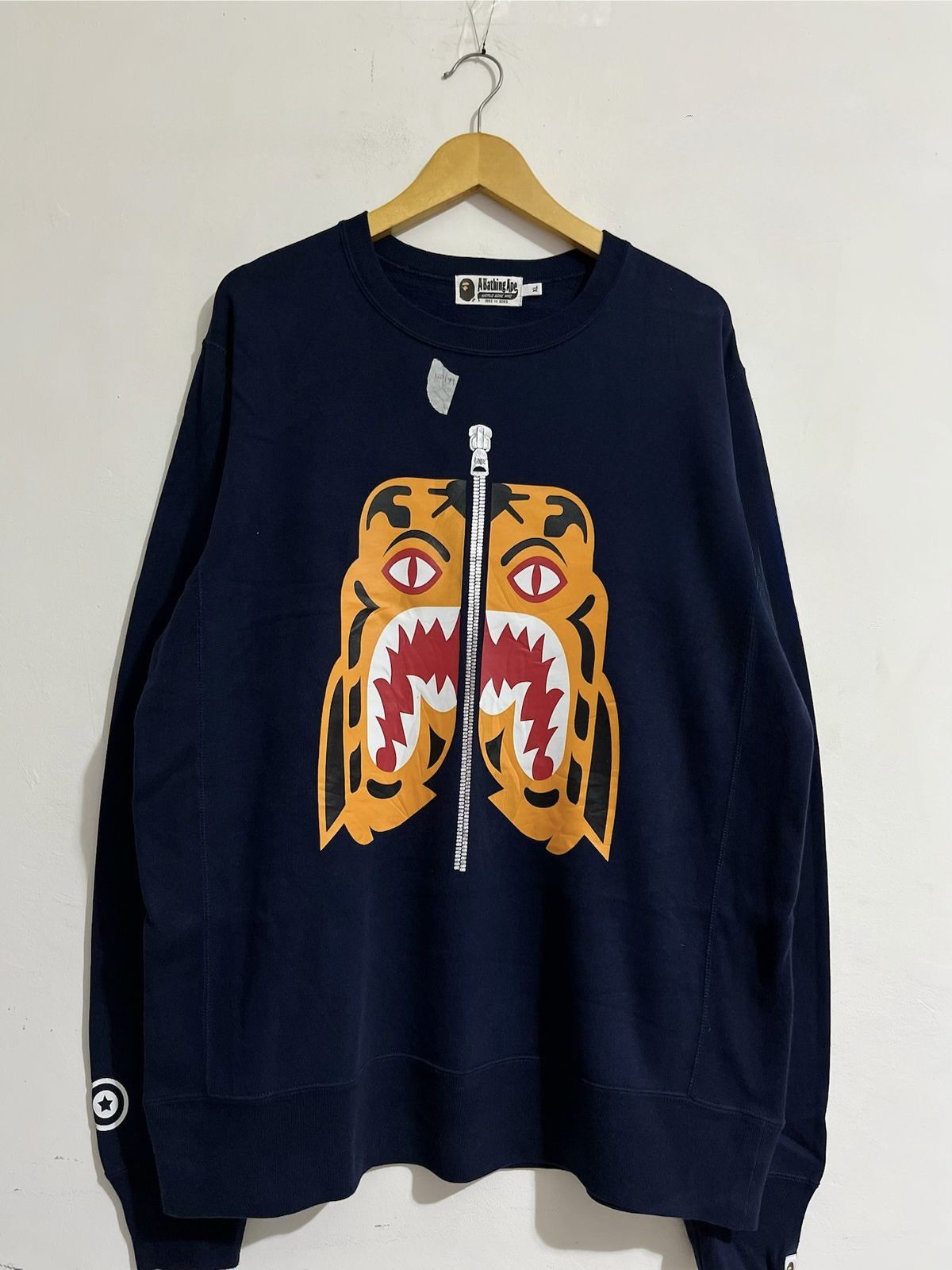 Bape Crewneck Bape tiger Size US XL / EU 56 / 4 - 1 Thumbnail